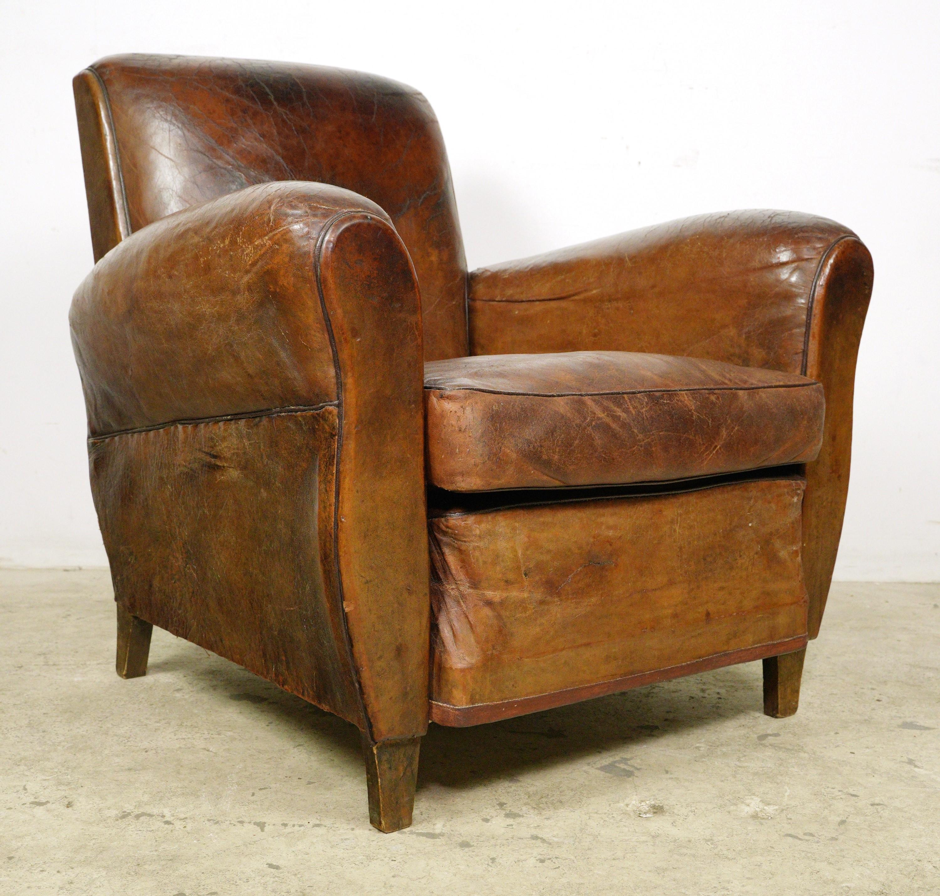 Pair of European Brown French Leather Club Chairs For Sale 8