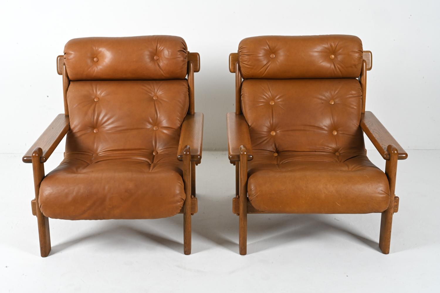 Pair of European Brutalist Armchairs in Oak & Leather, c. 1970's In Good Condition For Sale In Norwalk, CT