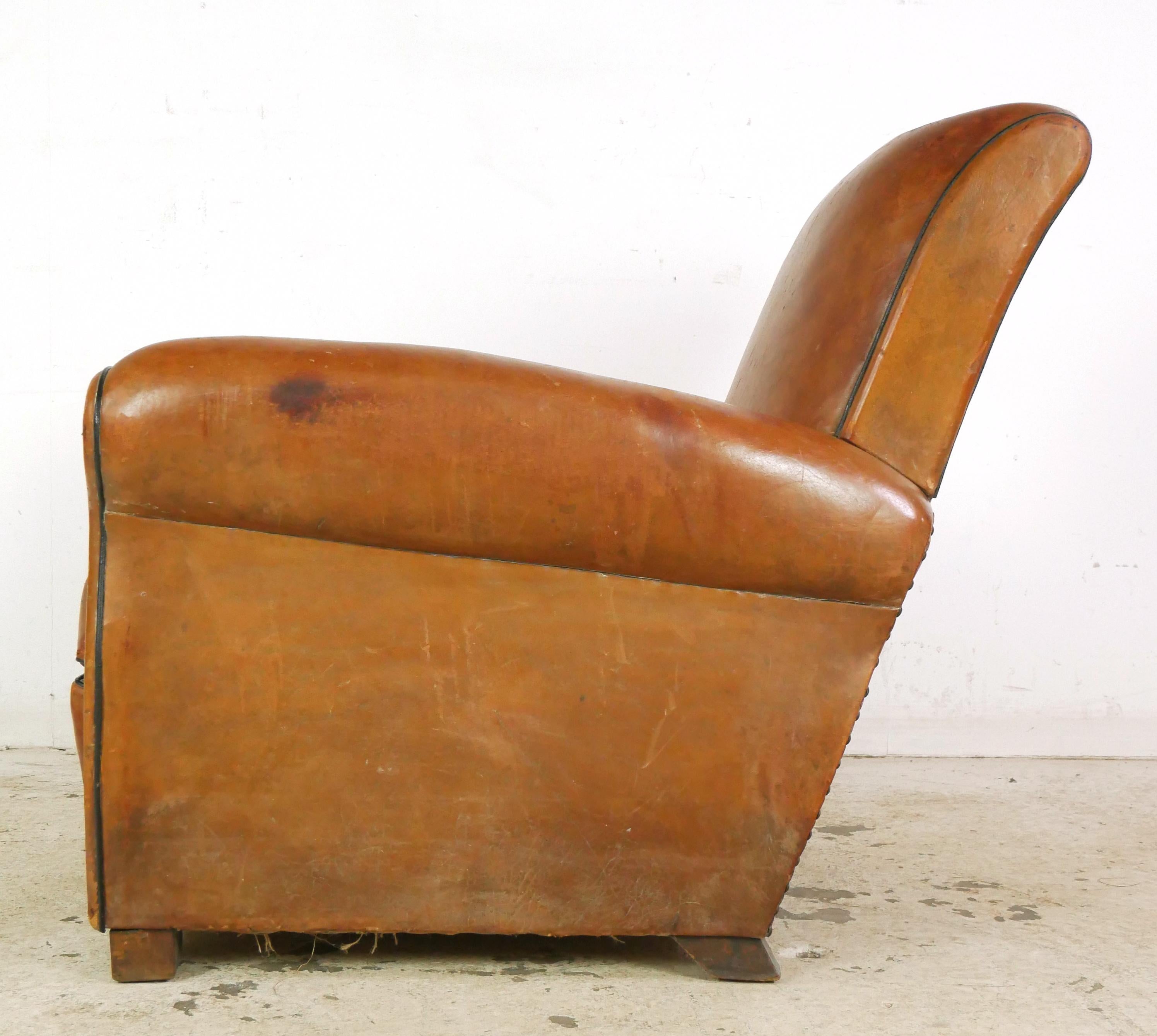 Pair of European French Brown Leather Club Chairs For Sale 9