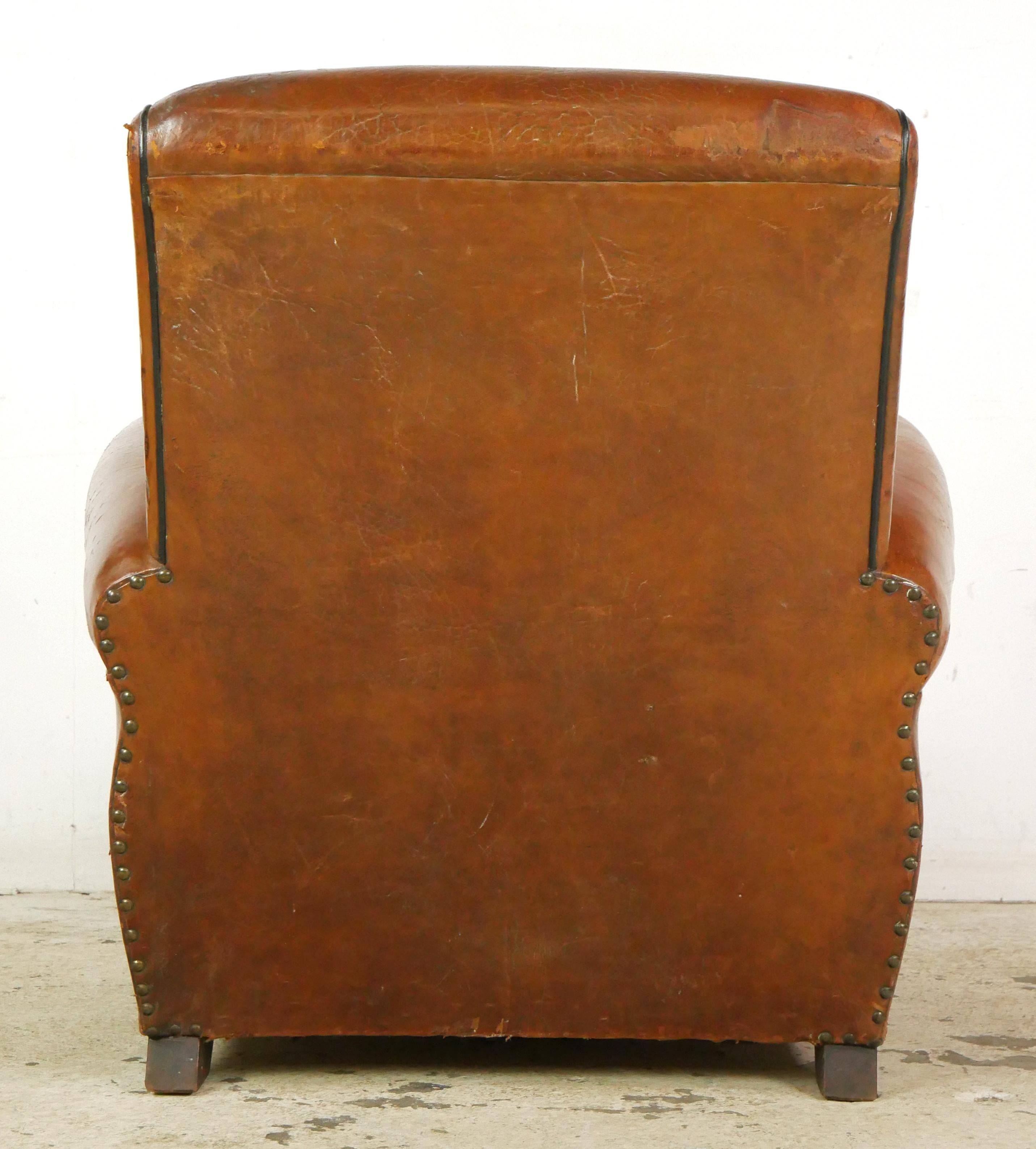 Pair of European French Brown Leather Club Chairs For Sale 3
