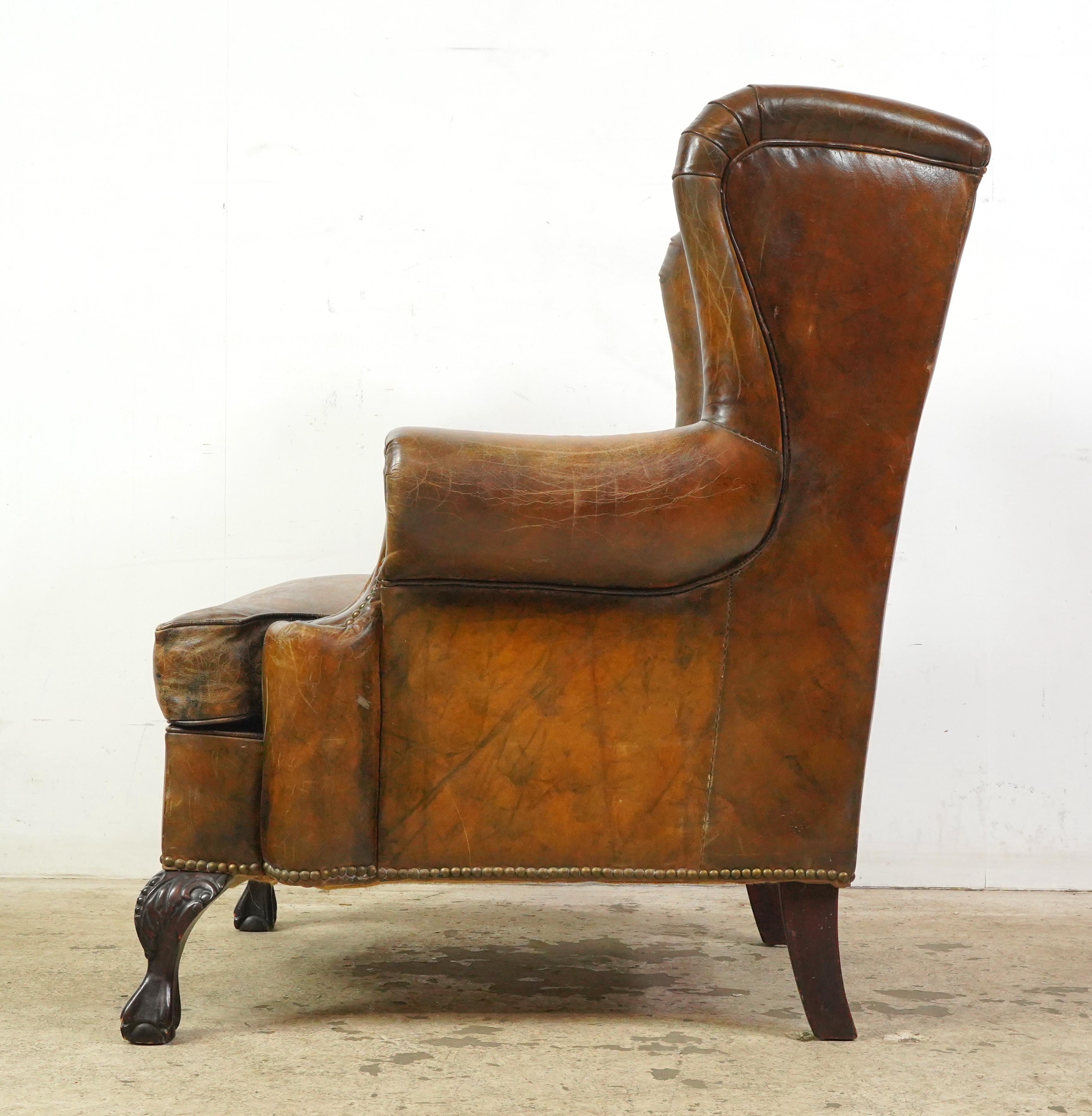 Pair of European Georgian Brown Leather Club Chairs For Sale 3