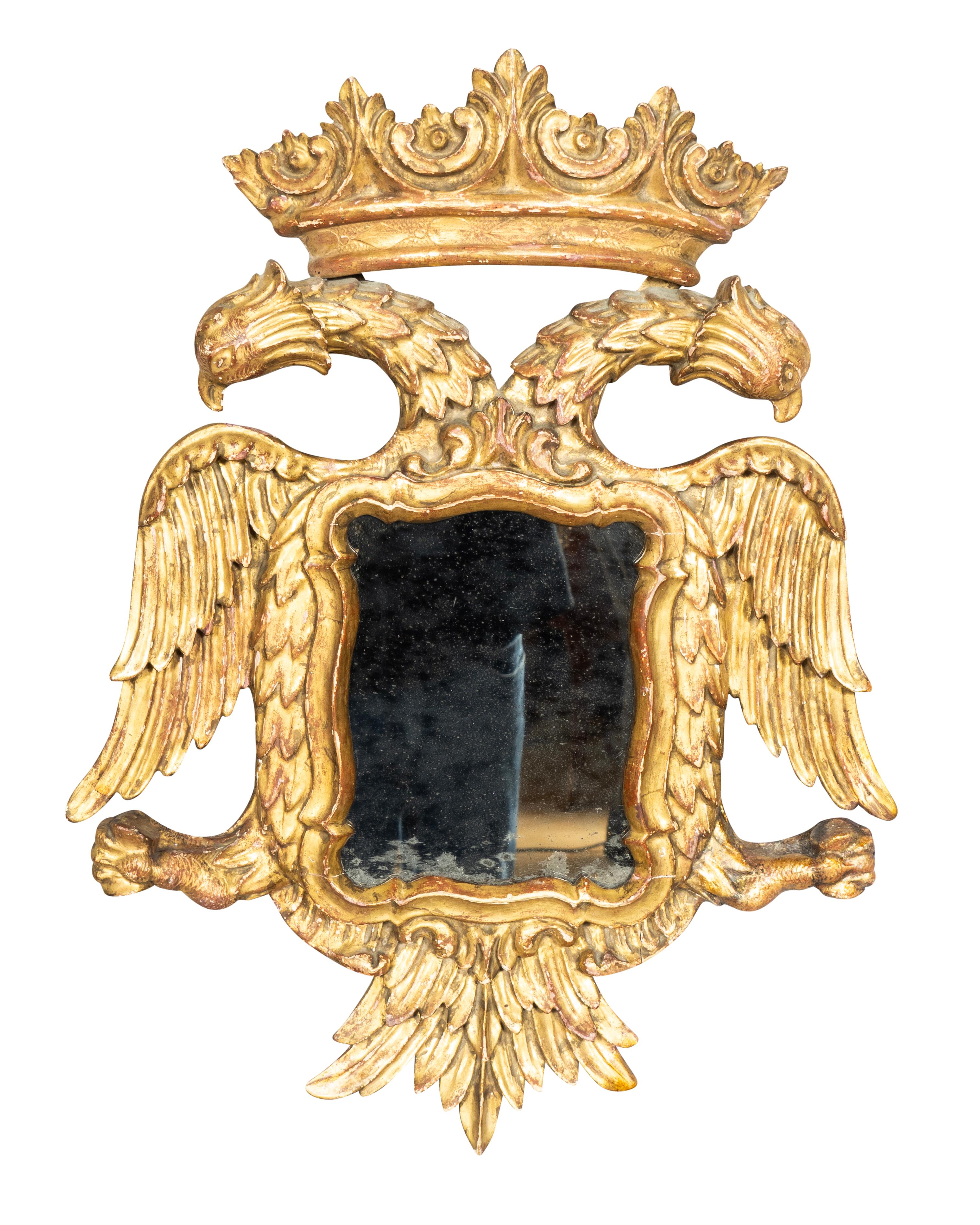 Austriaco Coppia di specchi europei in legno dorato con doppia testa d'aquila in vendita
