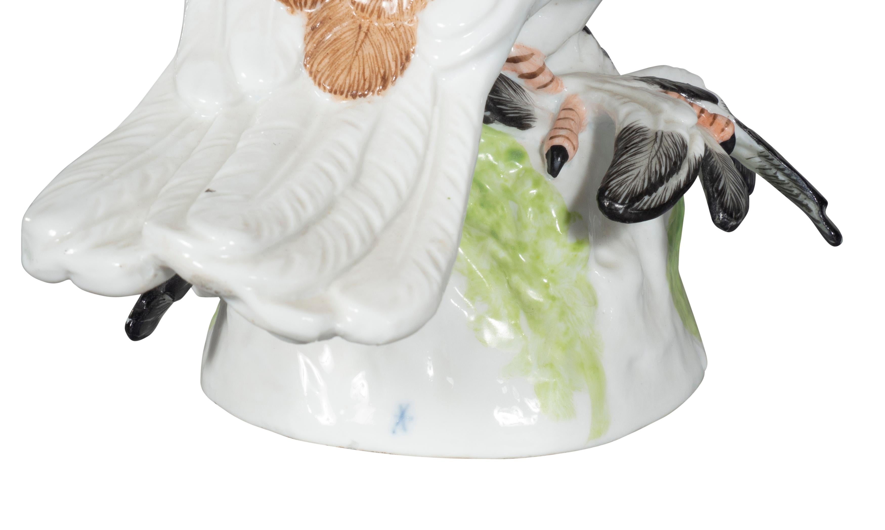 Paire de  Figures en porcelaine européenne de porcelaines anglaises de trompettiers en vente 4