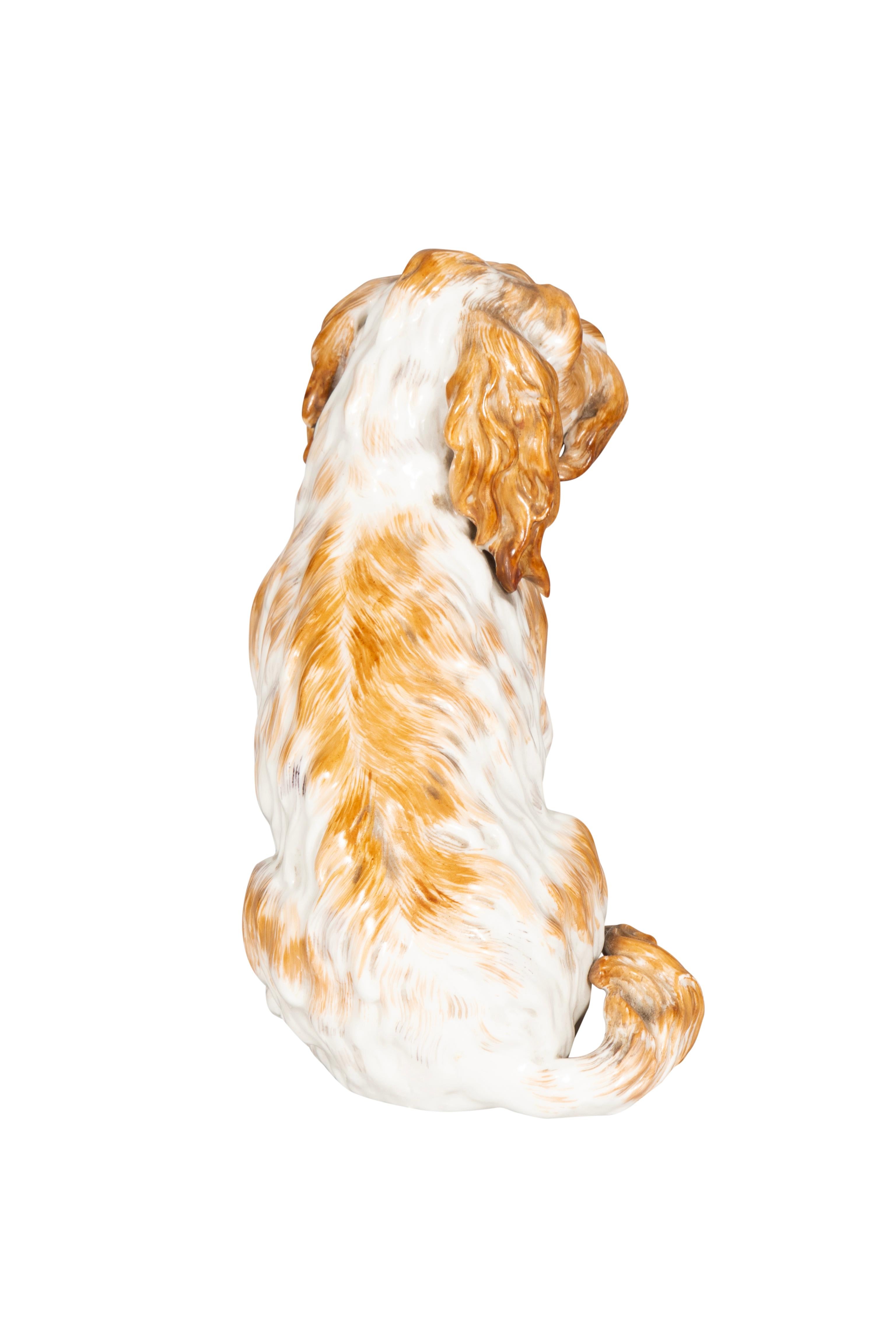 Pareja De Figuras De Porcelana Europea De Spaniels Europeo en venta