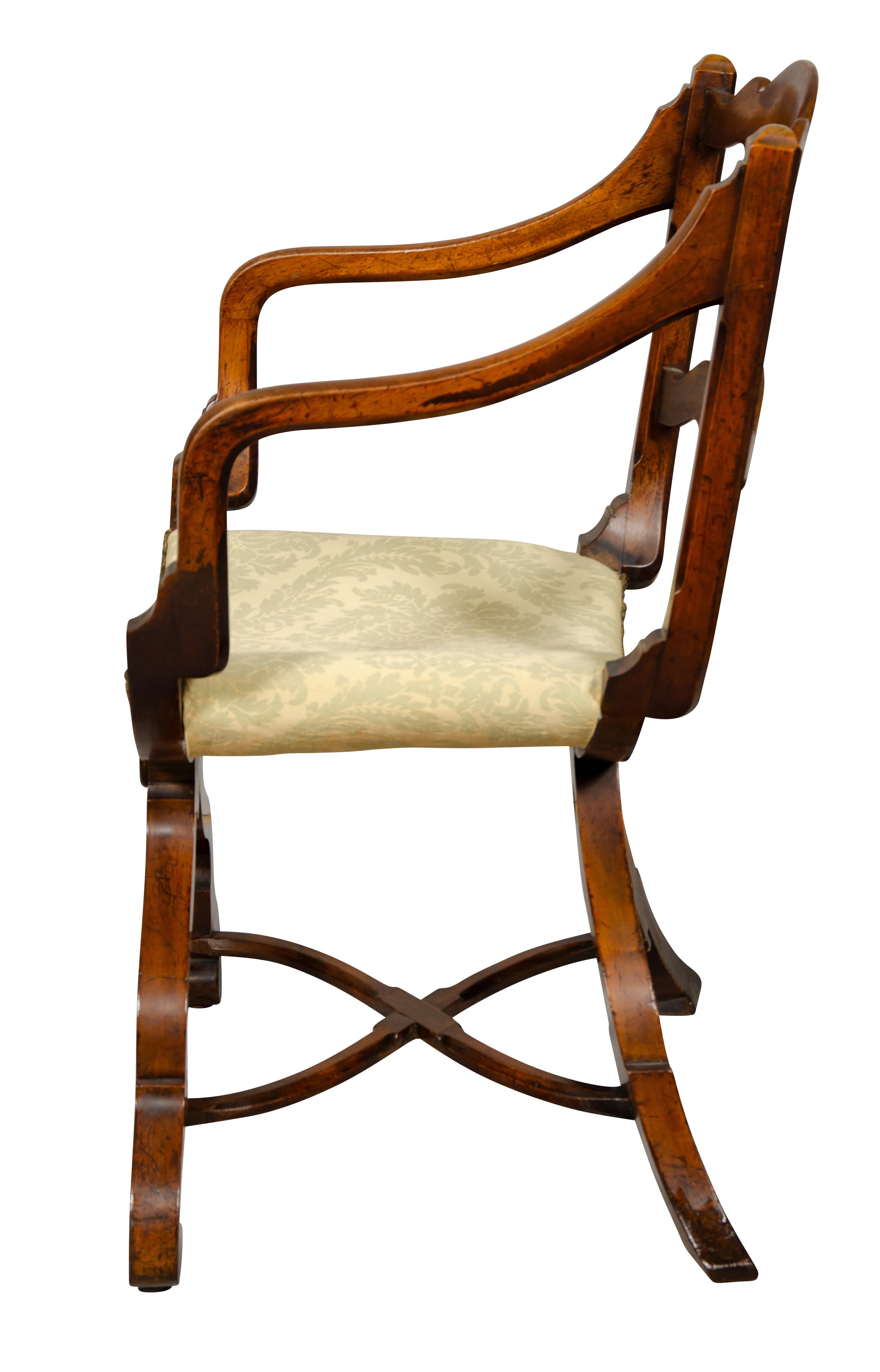 Mid-19th Century Pair of European Walnut Gondola Chairs For Sale