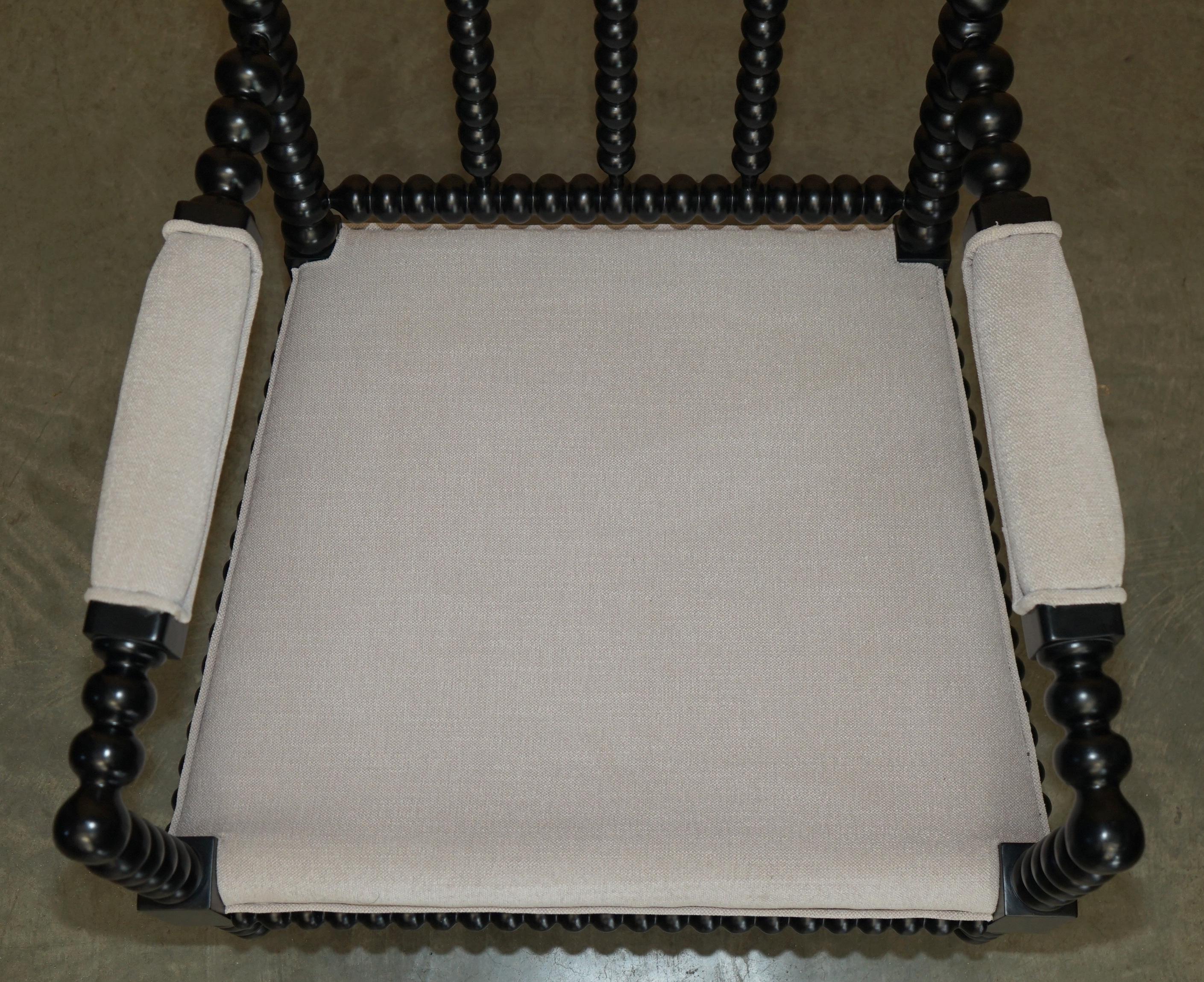 Pärchen von EX DISPLAY bequem geschnitzt BOBBIN FRAME VICTORIAN STYLE ARMCHAIRs im Angebot 5