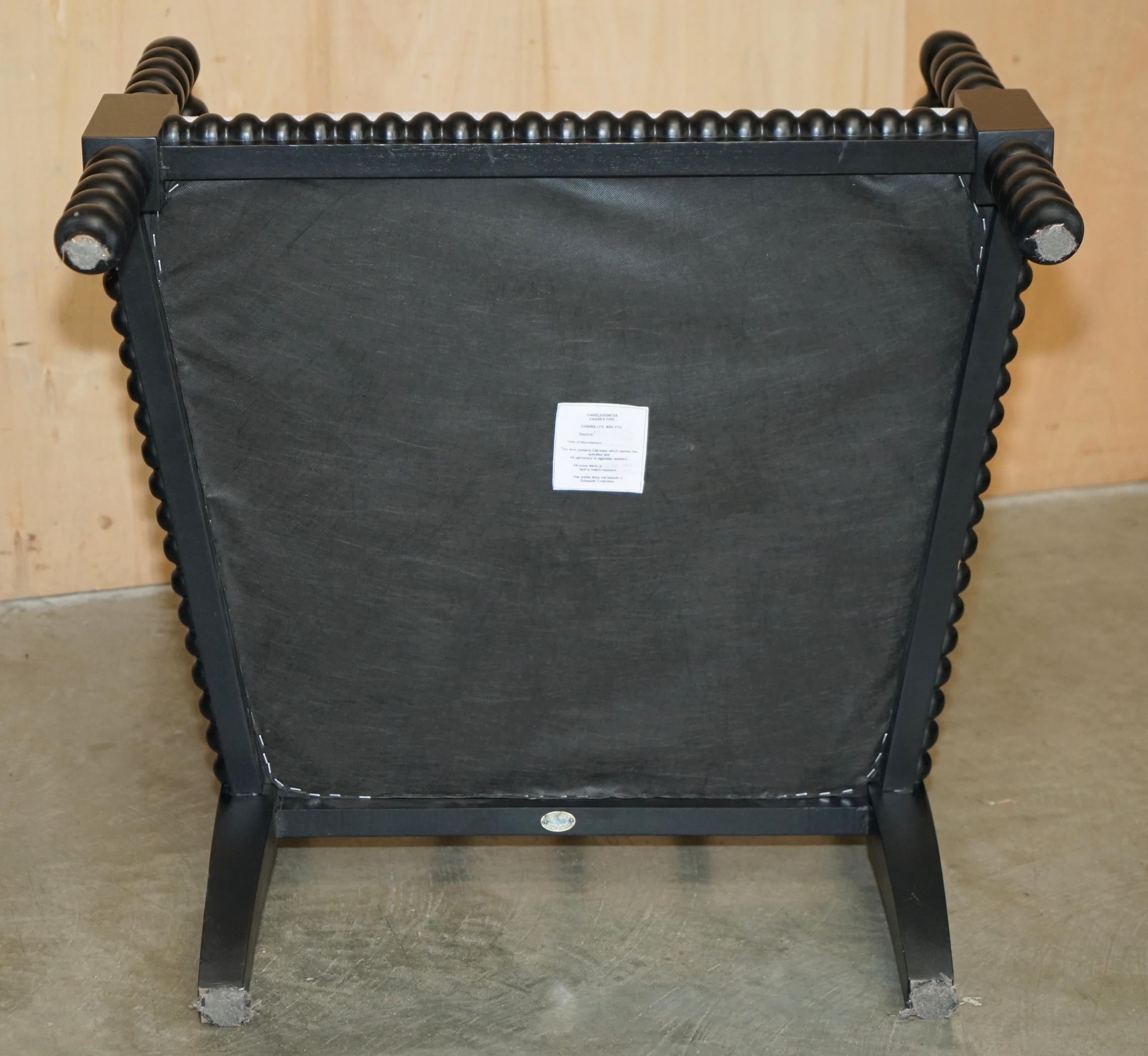 Pärchen von EX DISPLAY bequem geschnitzt BOBBIN FRAME VICTORIAN STYLE ARMCHAIRs im Angebot 7