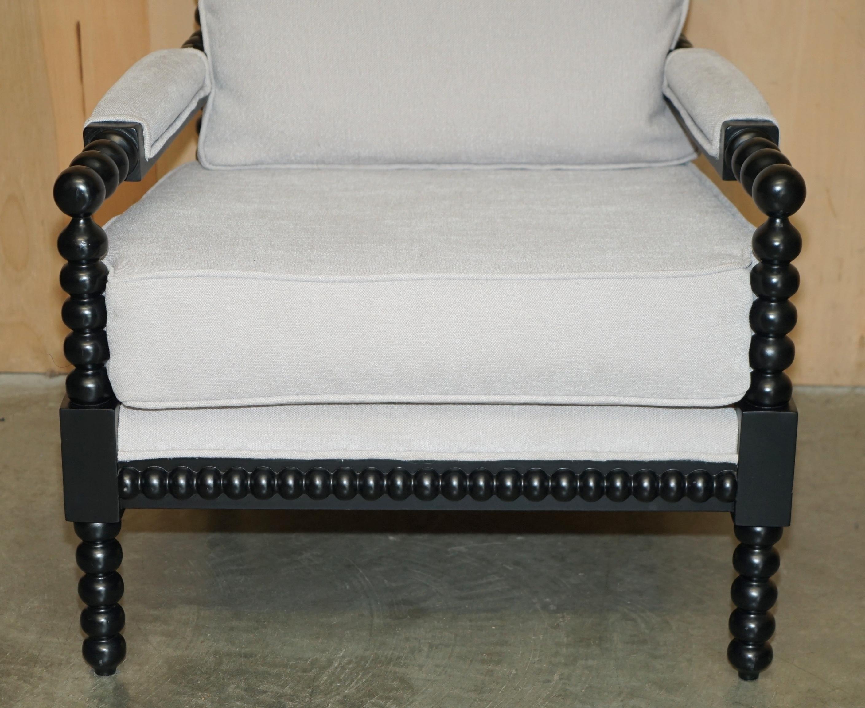 Pärchen von EX DISPLAY bequem geschnitzt BOBBIN FRAME VICTORIAN STYLE ARMCHAIRs im Angebot 10