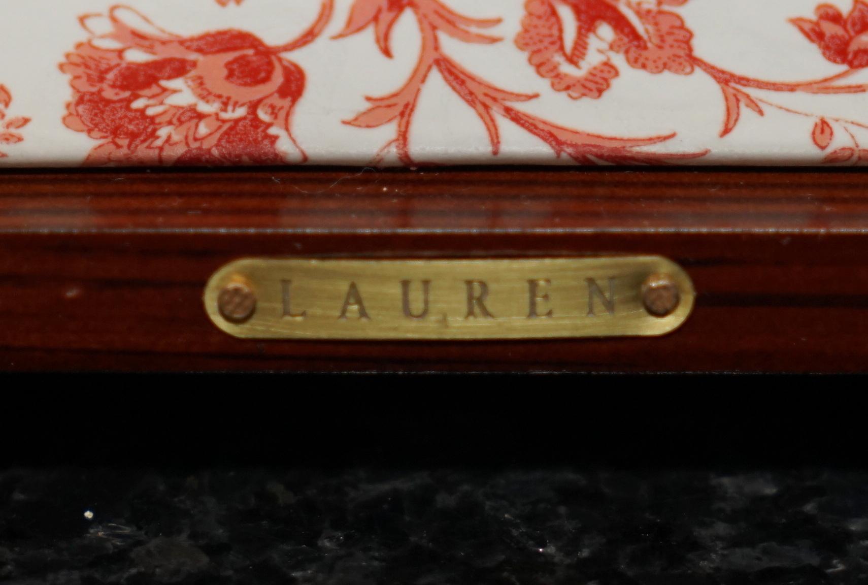 20th Century PAIR OF EX-DISPLAY RALPH LAUREN CHiNESE PORCELAIN TABLE LAMPS WITH LAUREN PLAQUE