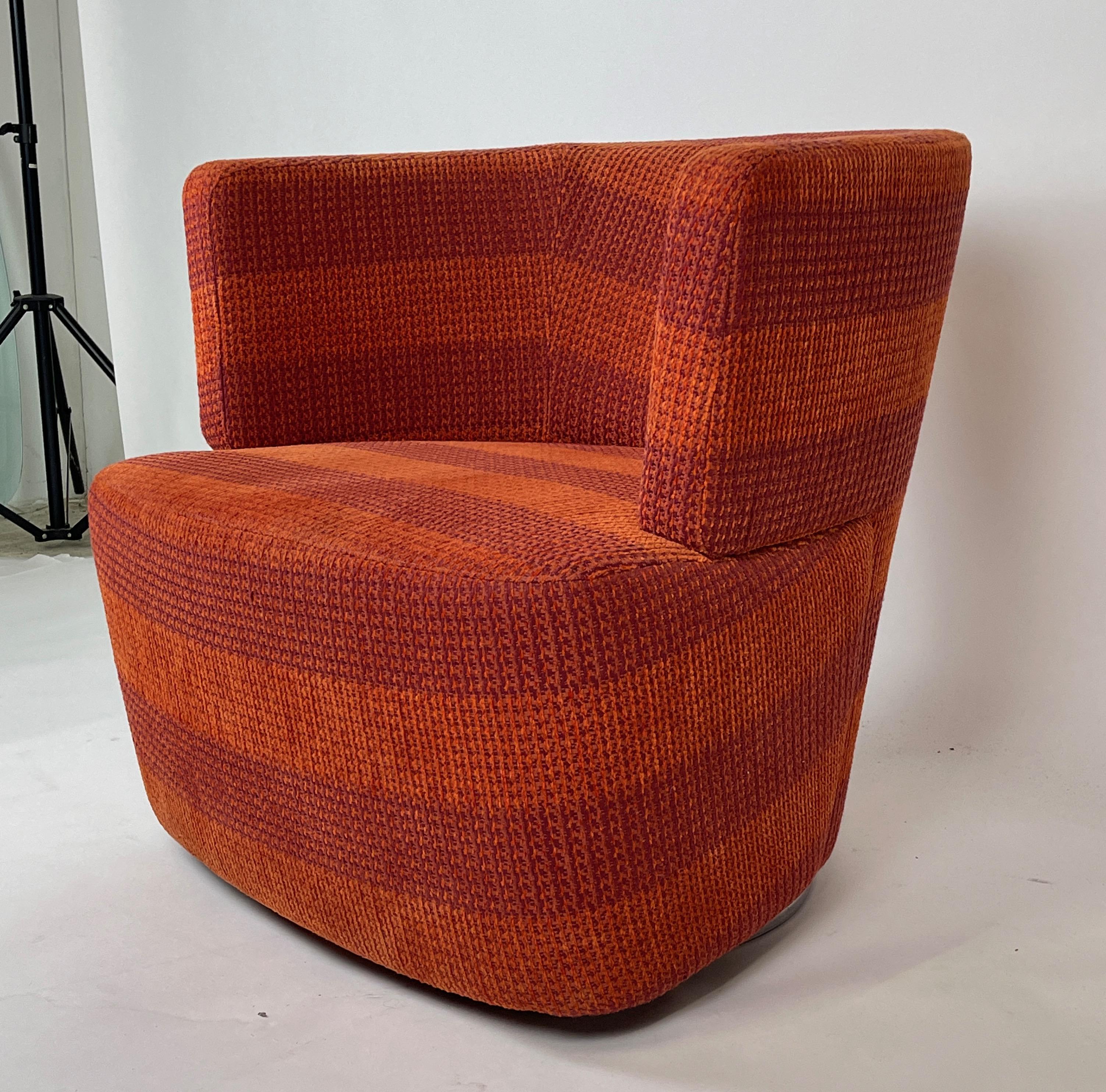 Pair of Excellent Orange and Red Heavy Weave Bucket Swivel Chairs on Chrome Base 3