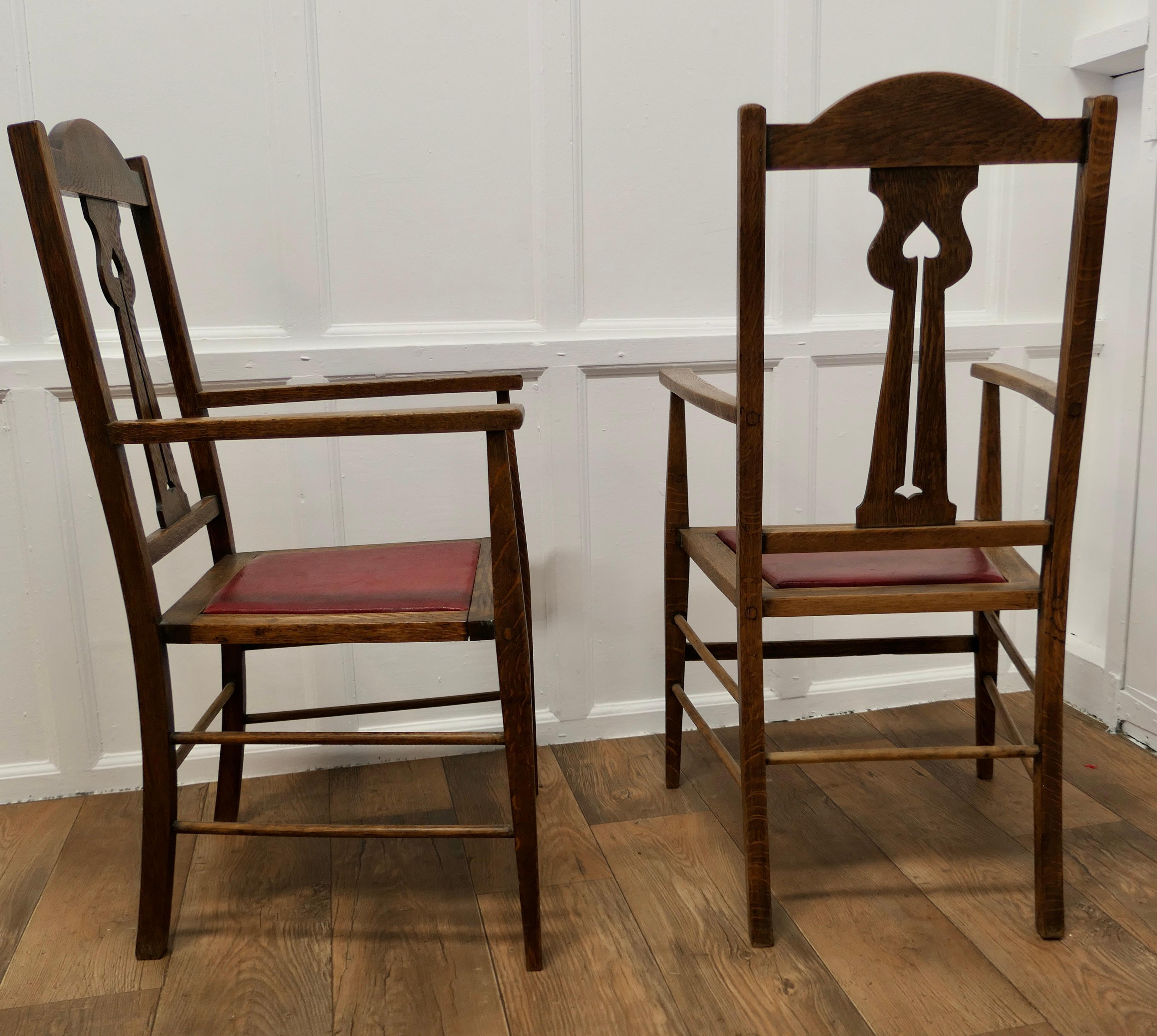 Pair of Excellent Quality Arts and Crafts Oak Carver Chairs a Good Pair 1