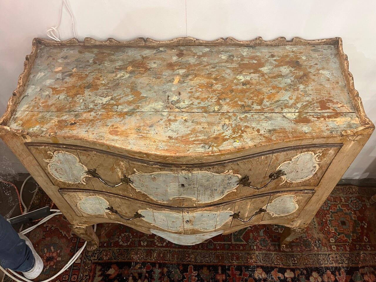 Pair of Exceptional 18th Century Italian Painted Commodes For Sale 4