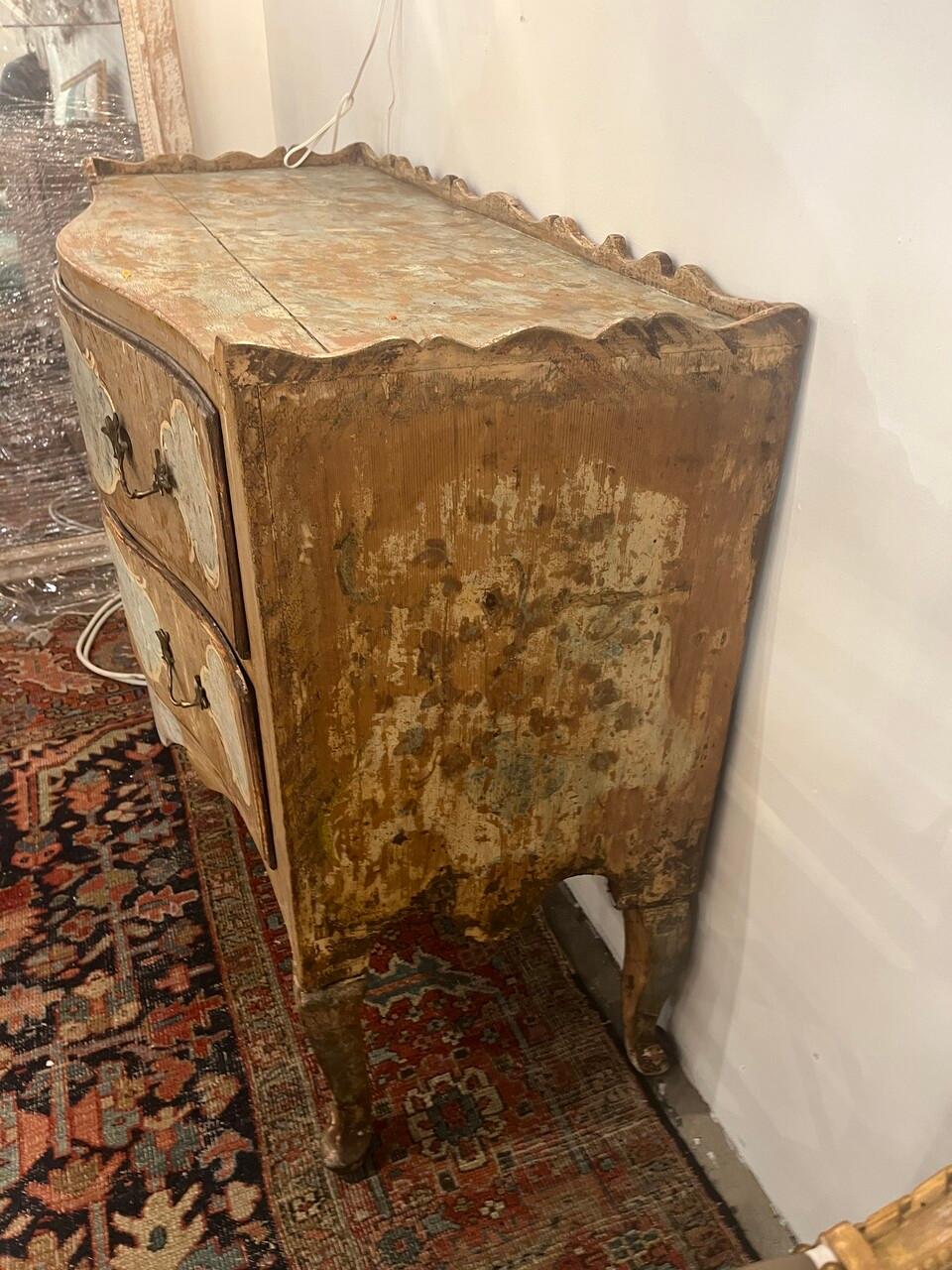 Pair of Exceptional 18th Century Italian Painted Commodes For Sale 1