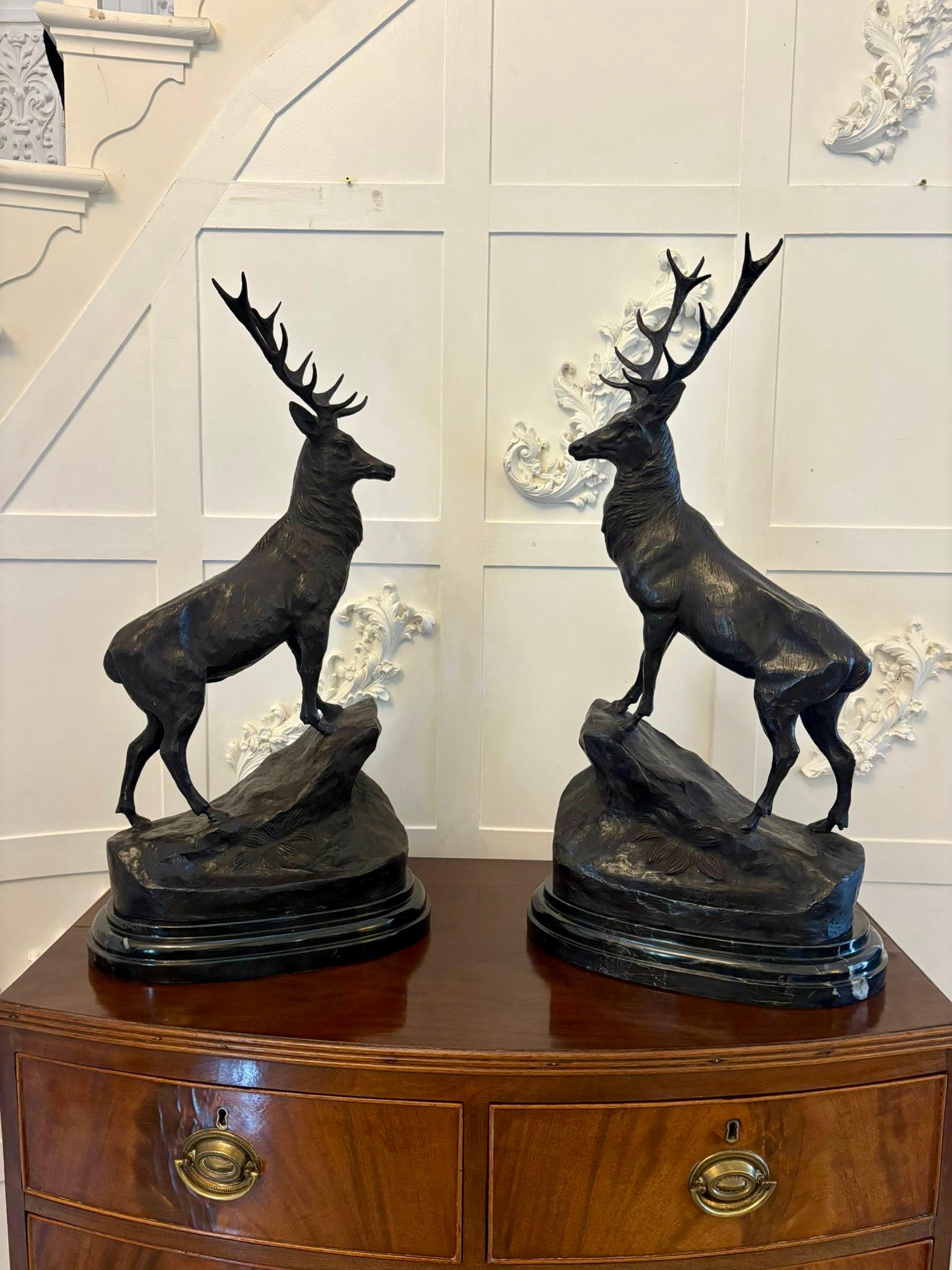 Paire d'exceptionnels cerfs des Highlands en bronze sur socle en marbre par Jules Moigniez en vente 7