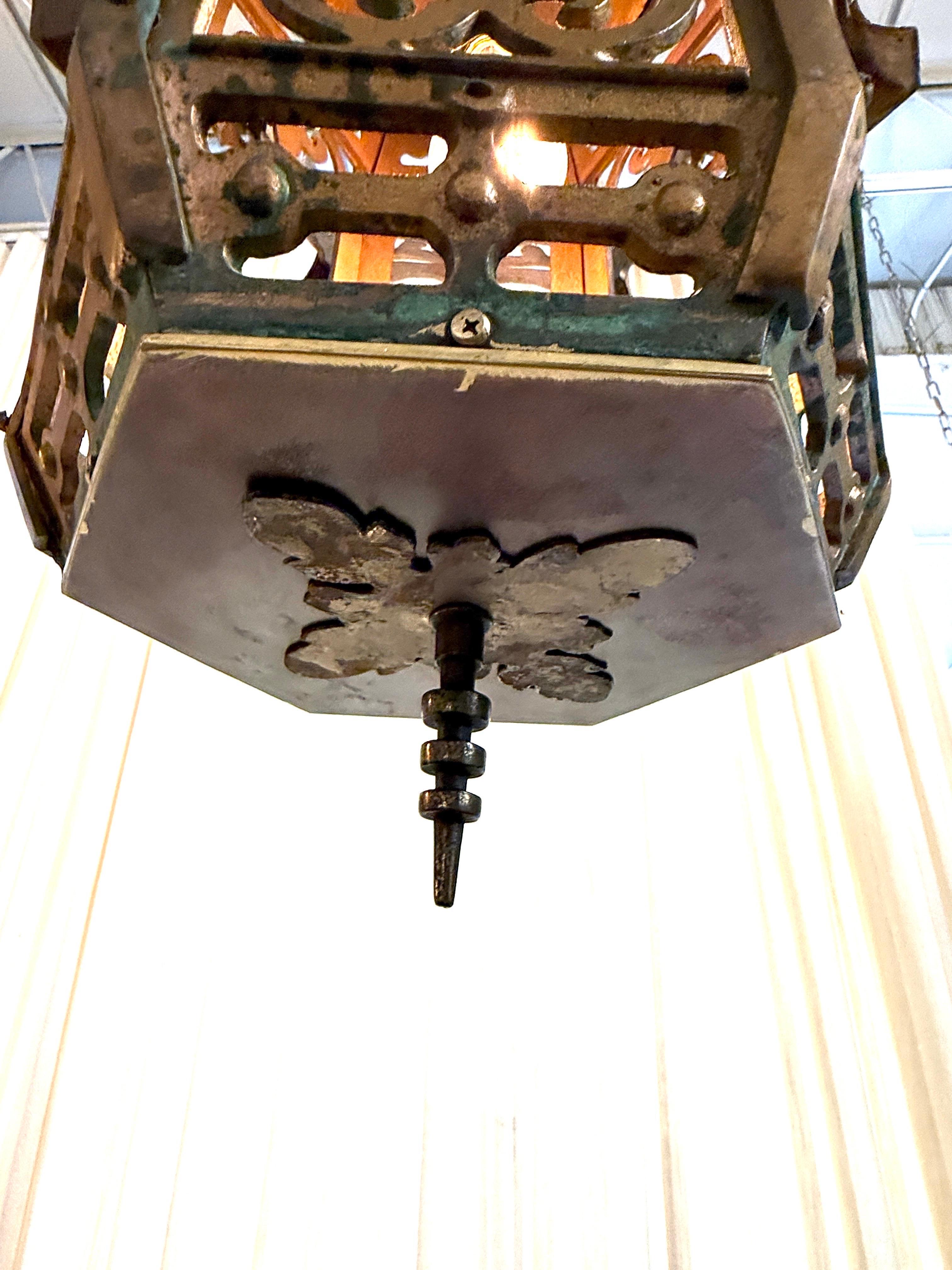 Pair of Exceptional Early 20th C. Pagoda Lanterns in Solid Bronze For Sale 4