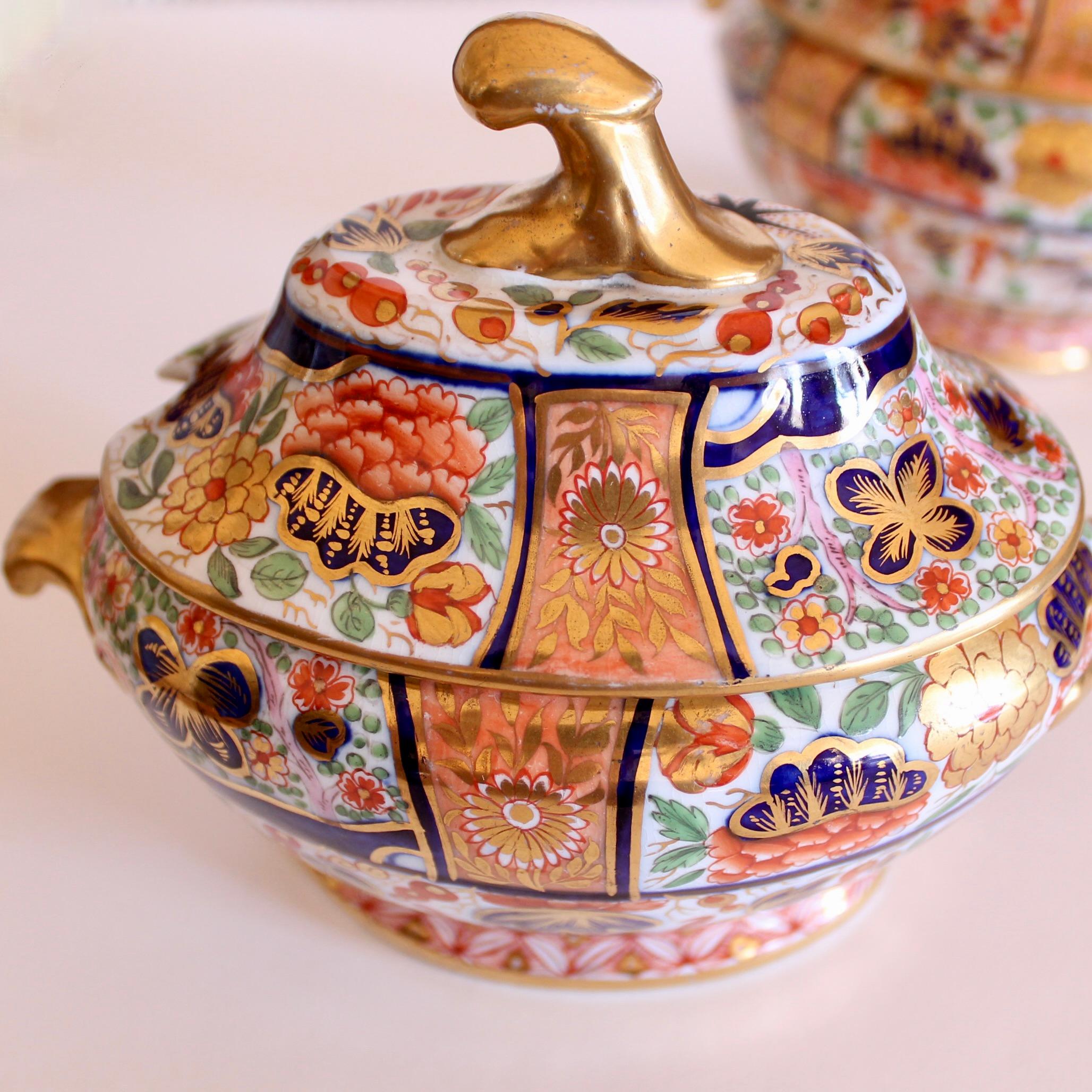 19th Century Pair of Exceptional Early English Gilt Imari Sauce Tureens For Sale