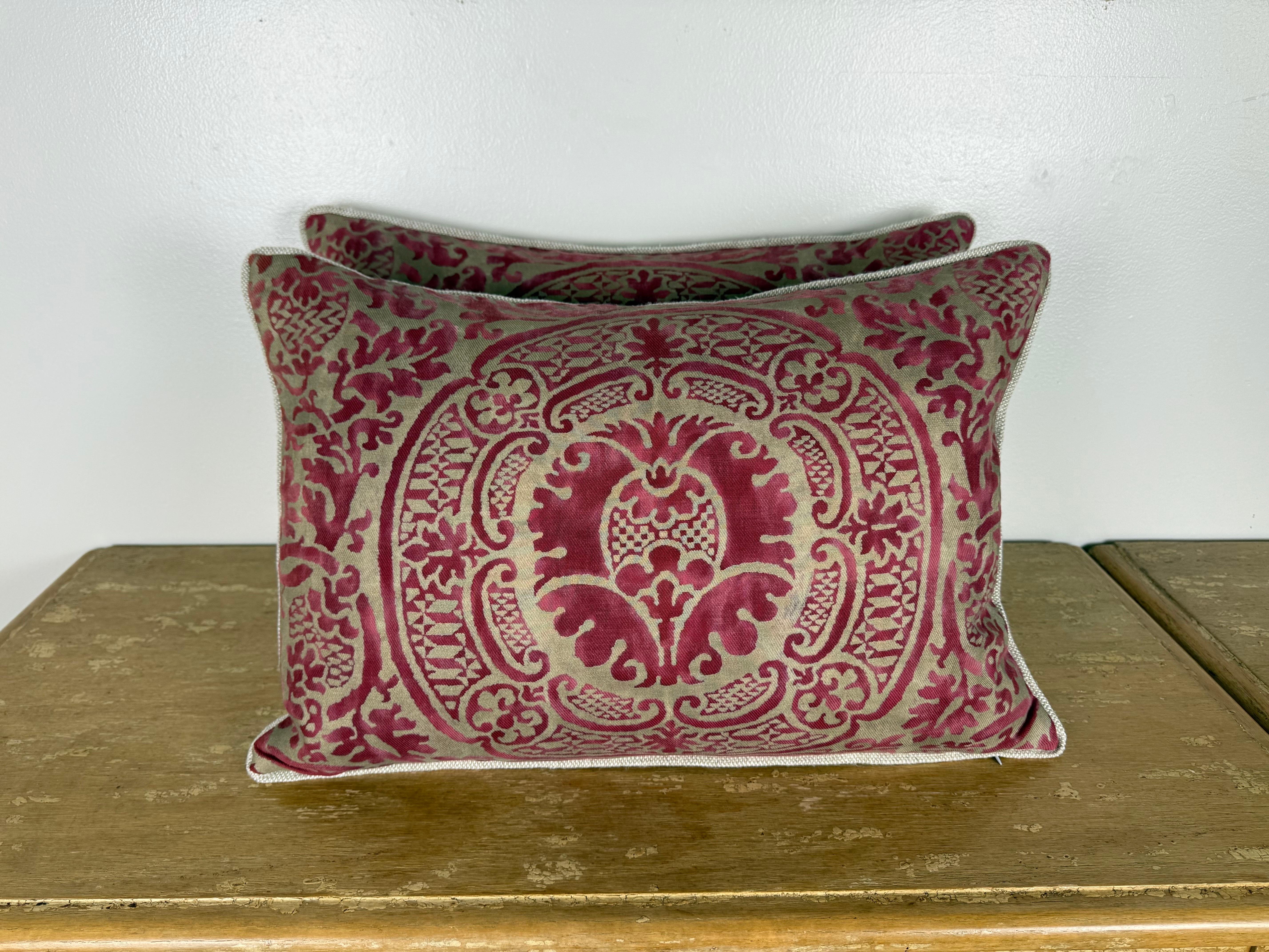Pair of Exceptional Fortuny Textile Pillows from 1940s Italian Villa Draperies