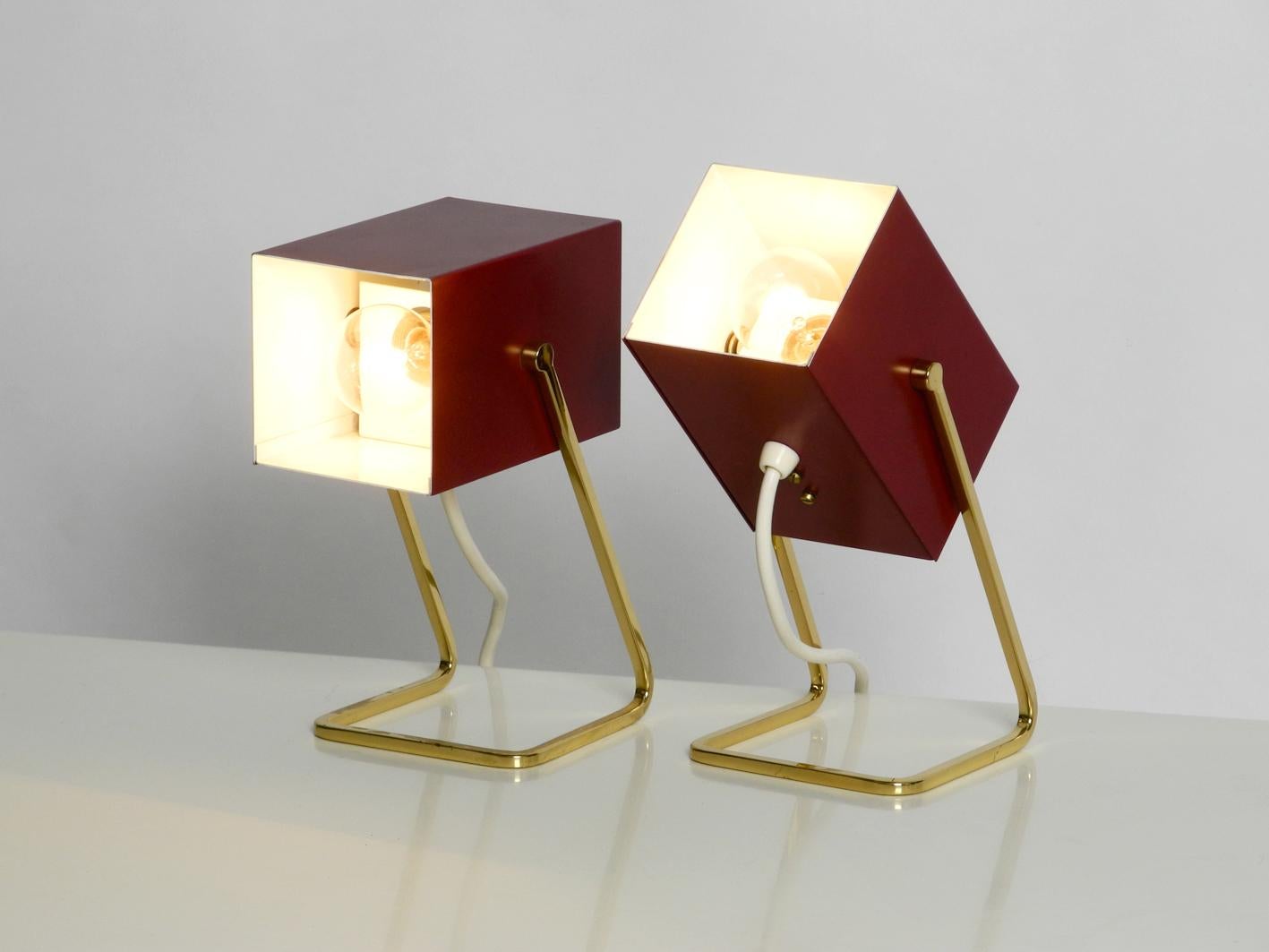 Mid-20th Century Pair of Exceptional Kaiser Mid-Century Modern Bedside Lamps with Brass Feet
