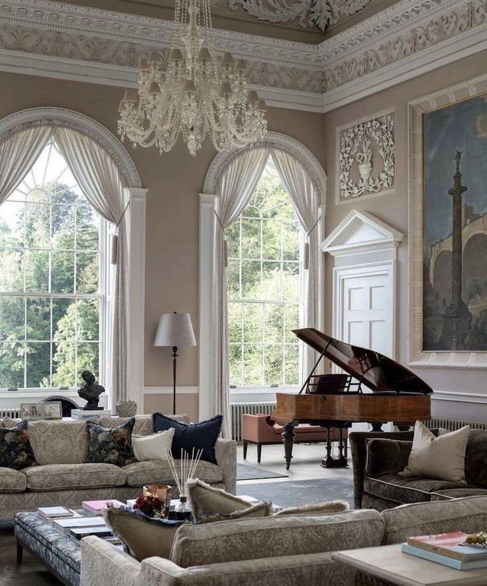Pair of Exceptional Large French Cut- Crystal Chandelier 1930' For Sale 3