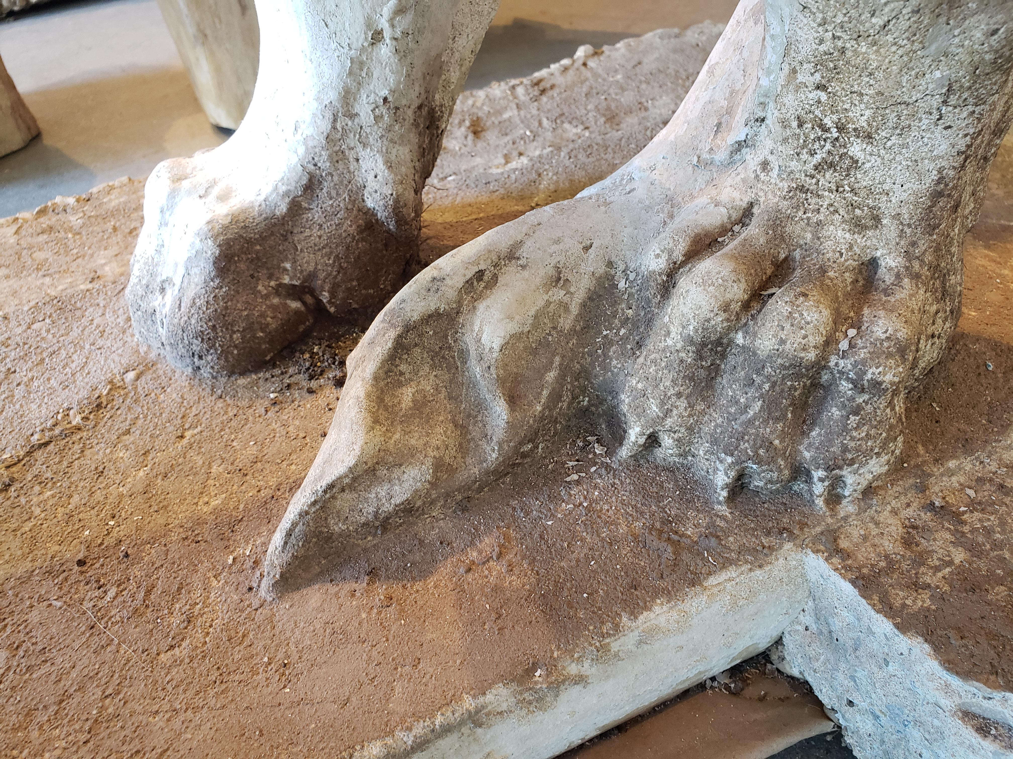Pair of Exceptional Opposing Cement Lions with Hand Scraped Finish In Good Condition For Sale In Cardiff, CA