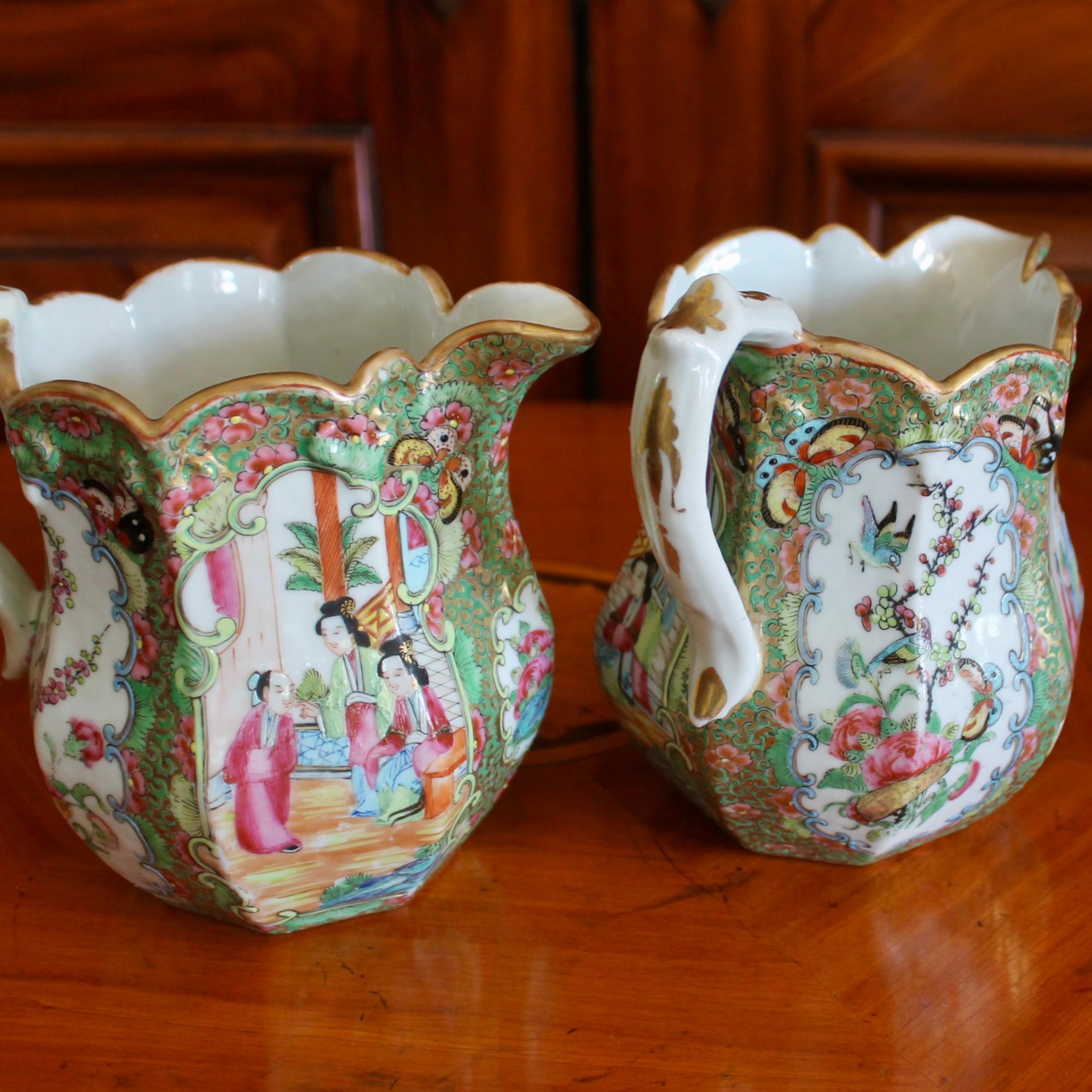 Chinese Pair of Exceptional Rose Medallion Porcelain Jugs For Sale