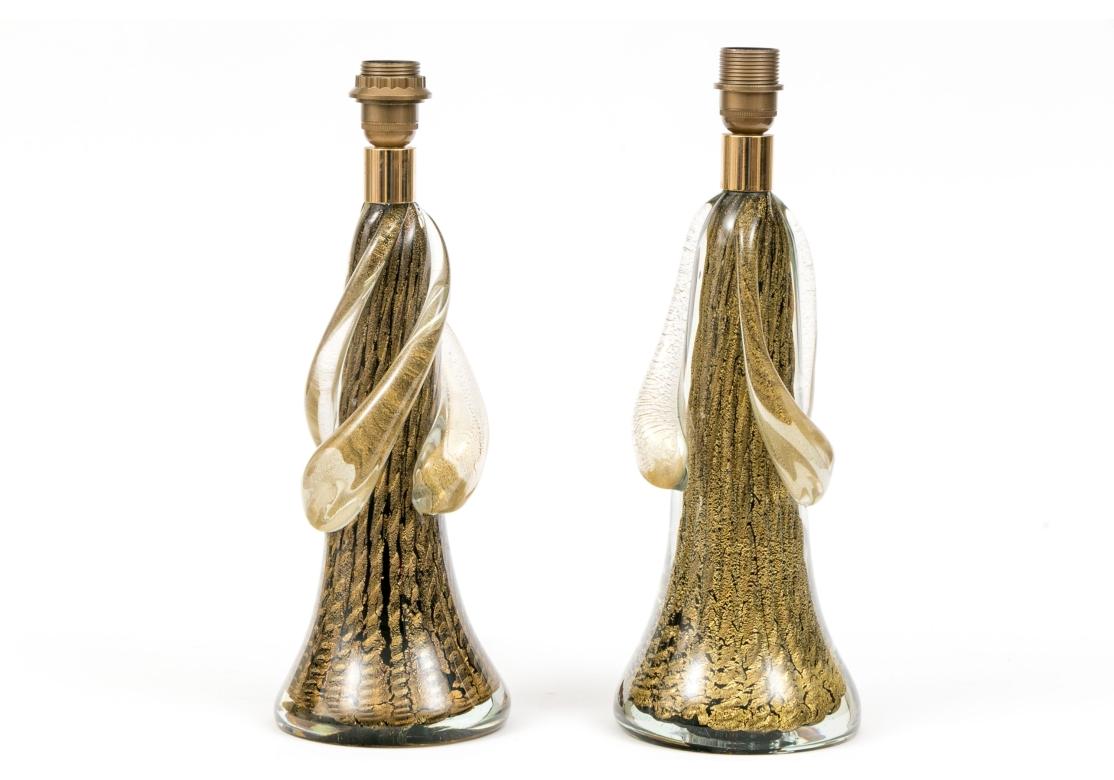 Mid-Century Modern Paire de lampes de bureau exceptionnelles signées en verre d'art de Murano en vente