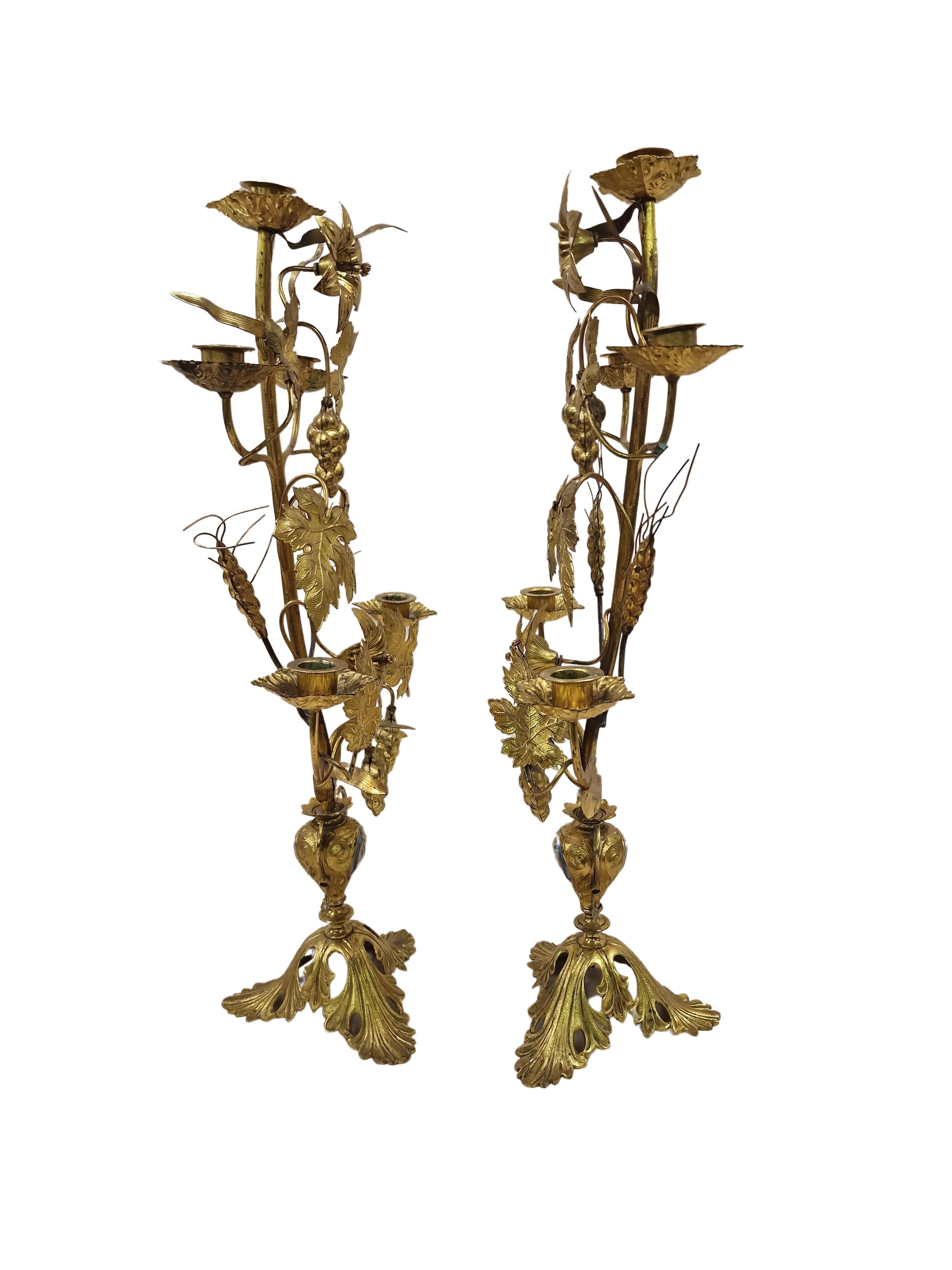 Pair of exceptionally rare thanksgiving candle sticks holders enamel brass, 1900 For Sale 2