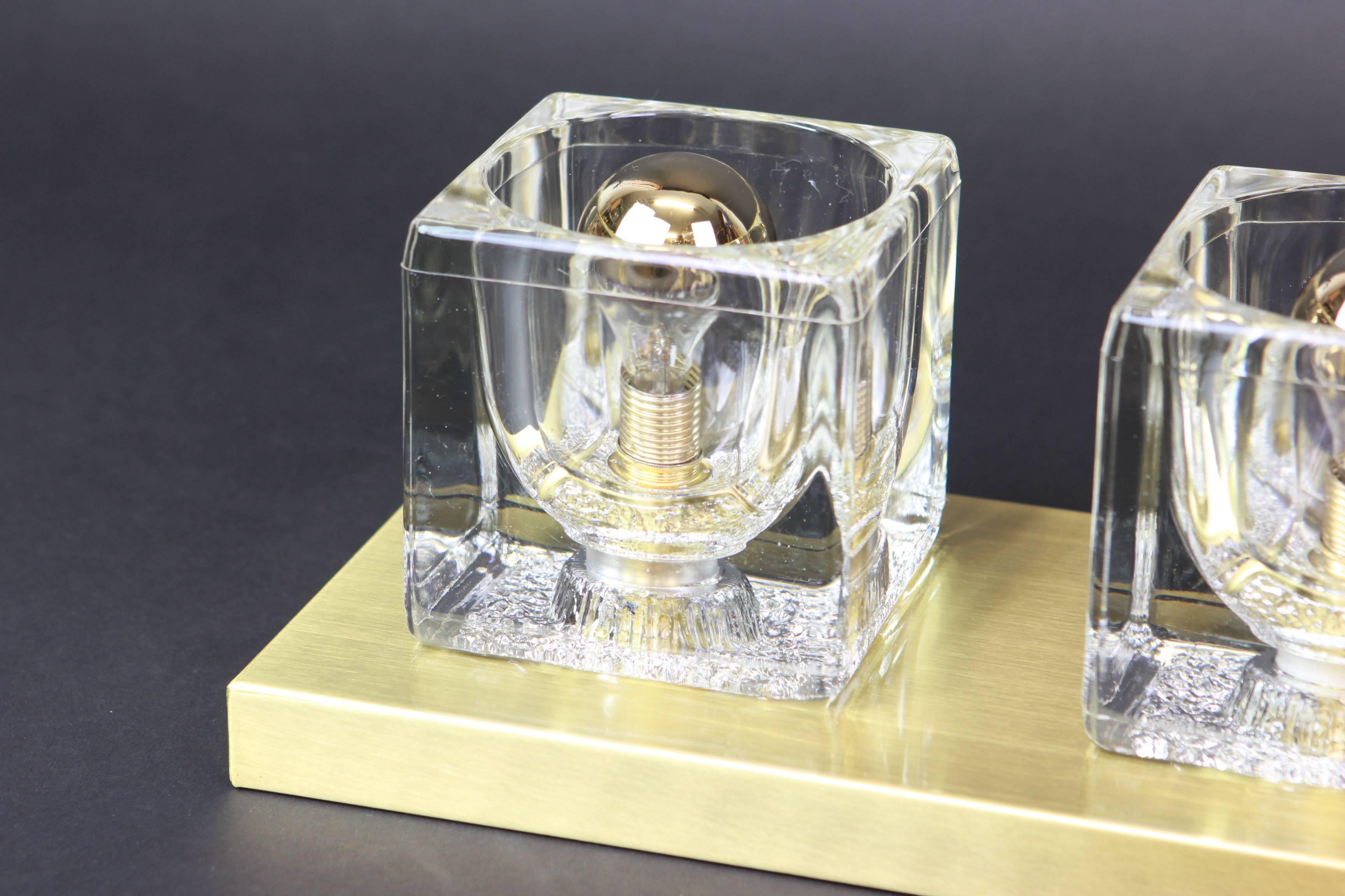 Pair of Exclusive Crystal Glass Brass Wall Sconces by Peill & Putzler, Germany In Excellent Condition In Aachen, NRW