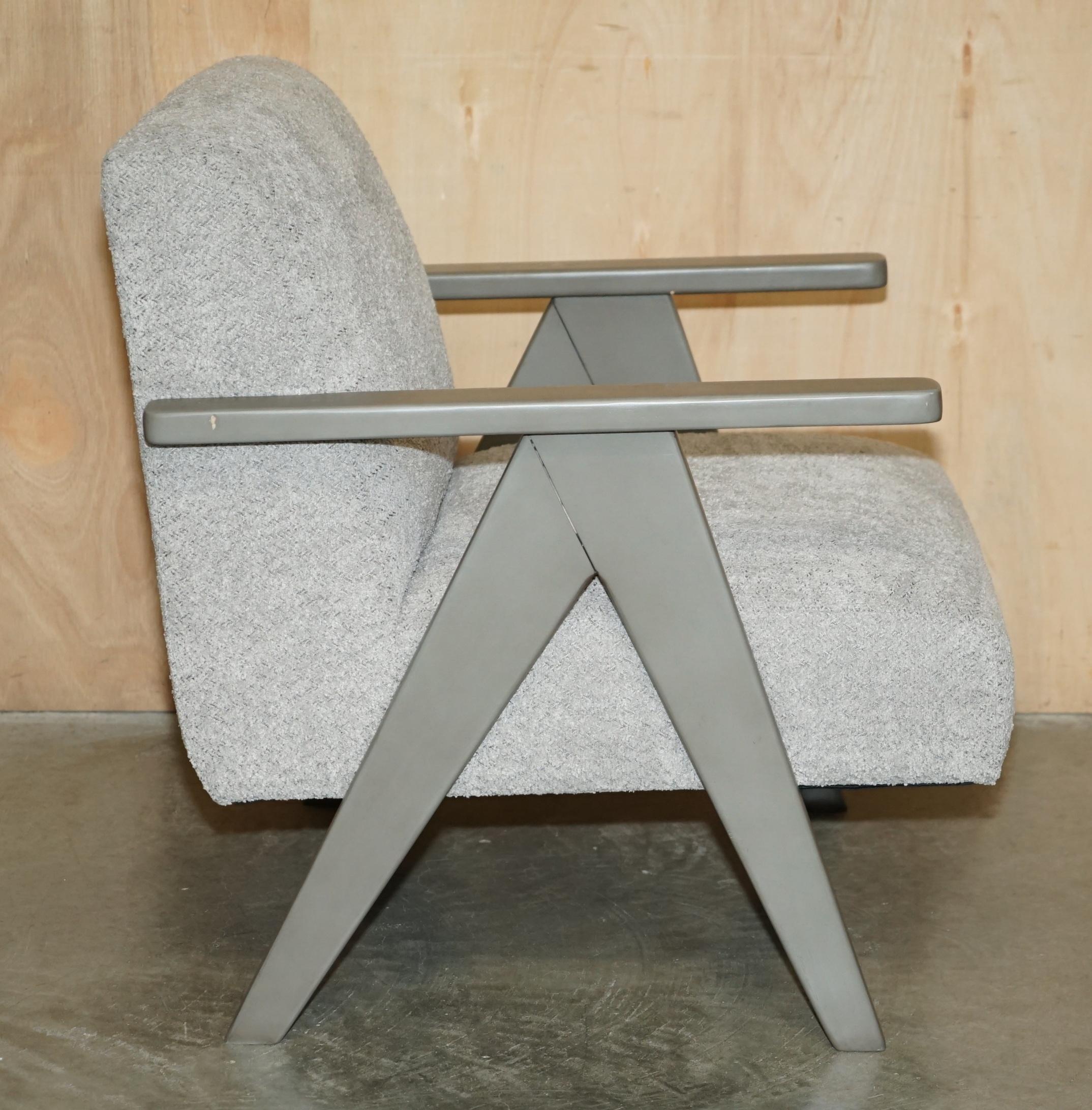 PAAR EXDiSPLAY NORDIC STYLE EDGAR ARMCHAIRS BEECH WOOD FRAMES OATMEAL FABRIC (Polster) im Angebot