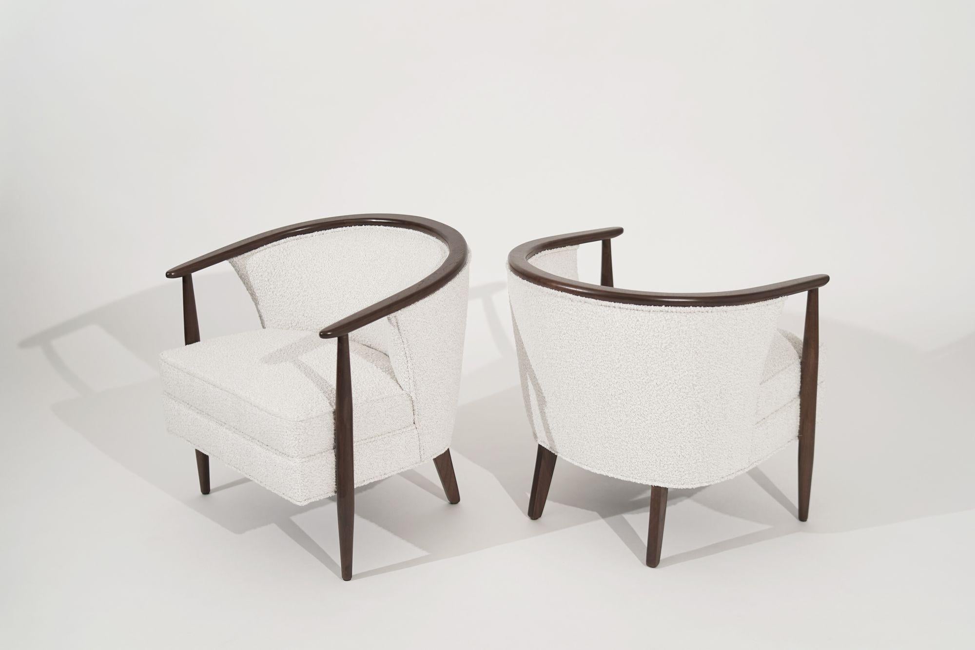 Bouclé Pair of Exposed Walnut Framework Barrel Lounge Chairs, circa 1960s