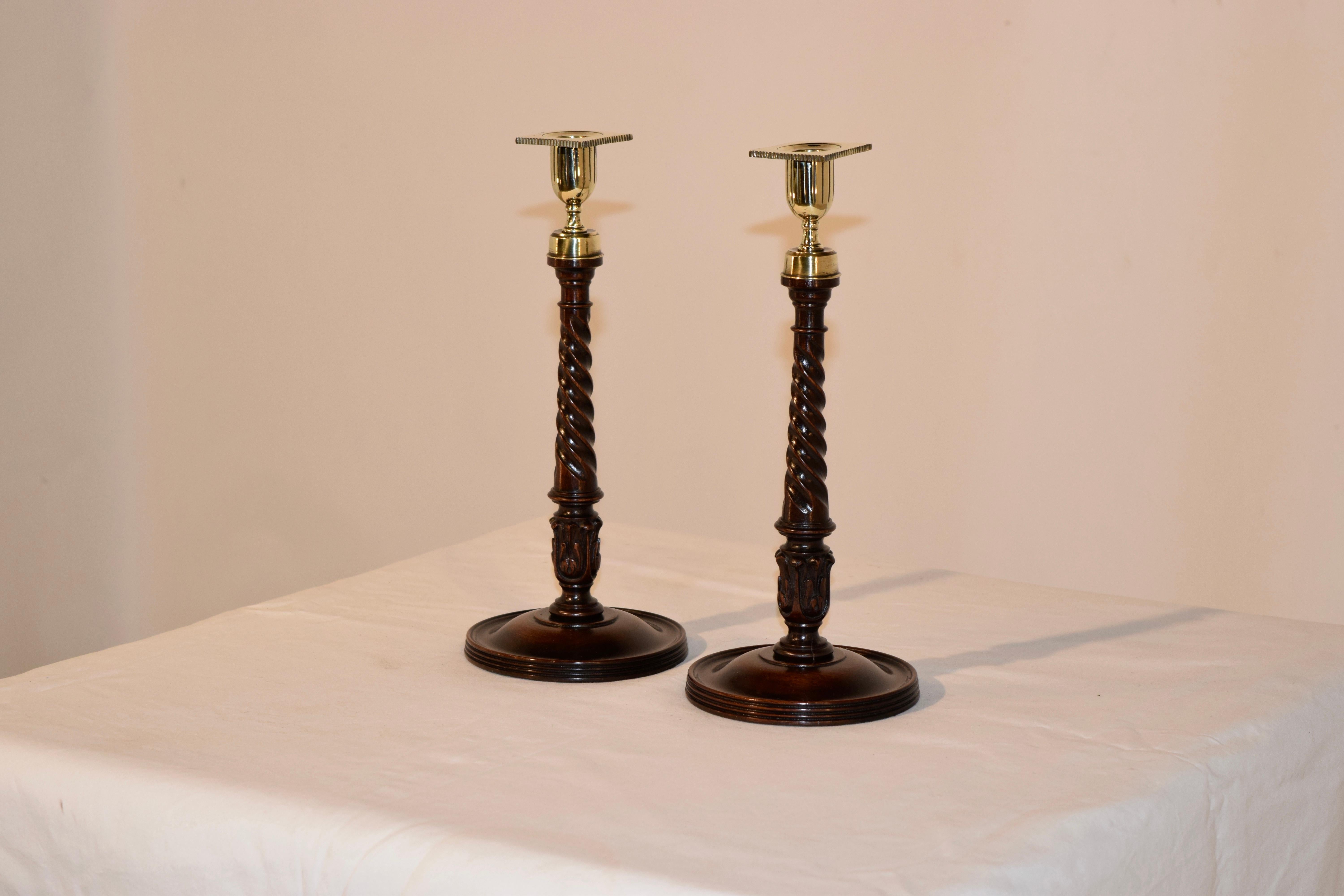 Early Victorian Pair of Exquisite 19th Century Mahogany Candlesticks