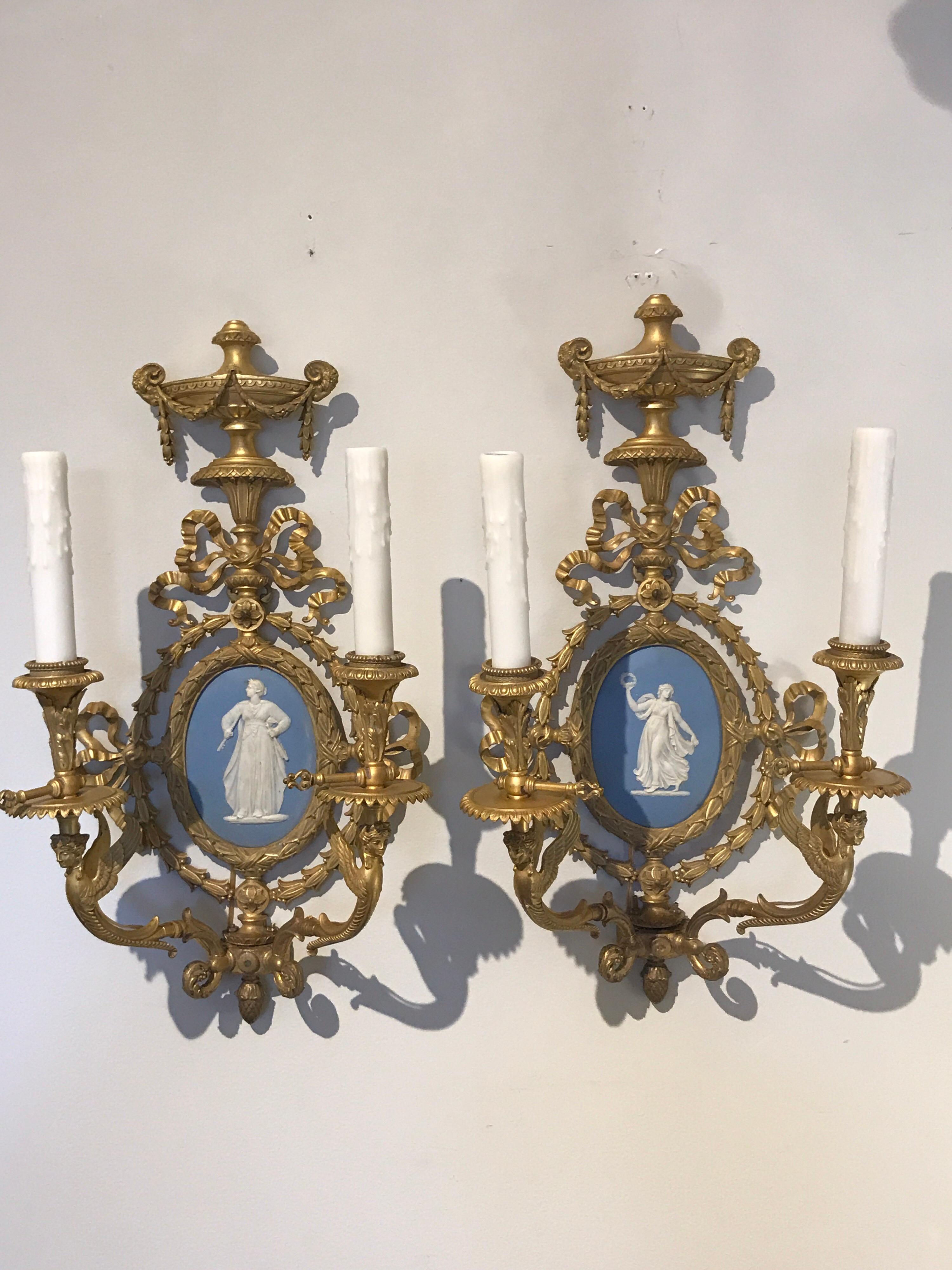 European Pair of Exquisite Adam Style Ormolu Wall Sconces with Wedgwood Plaques For Sale