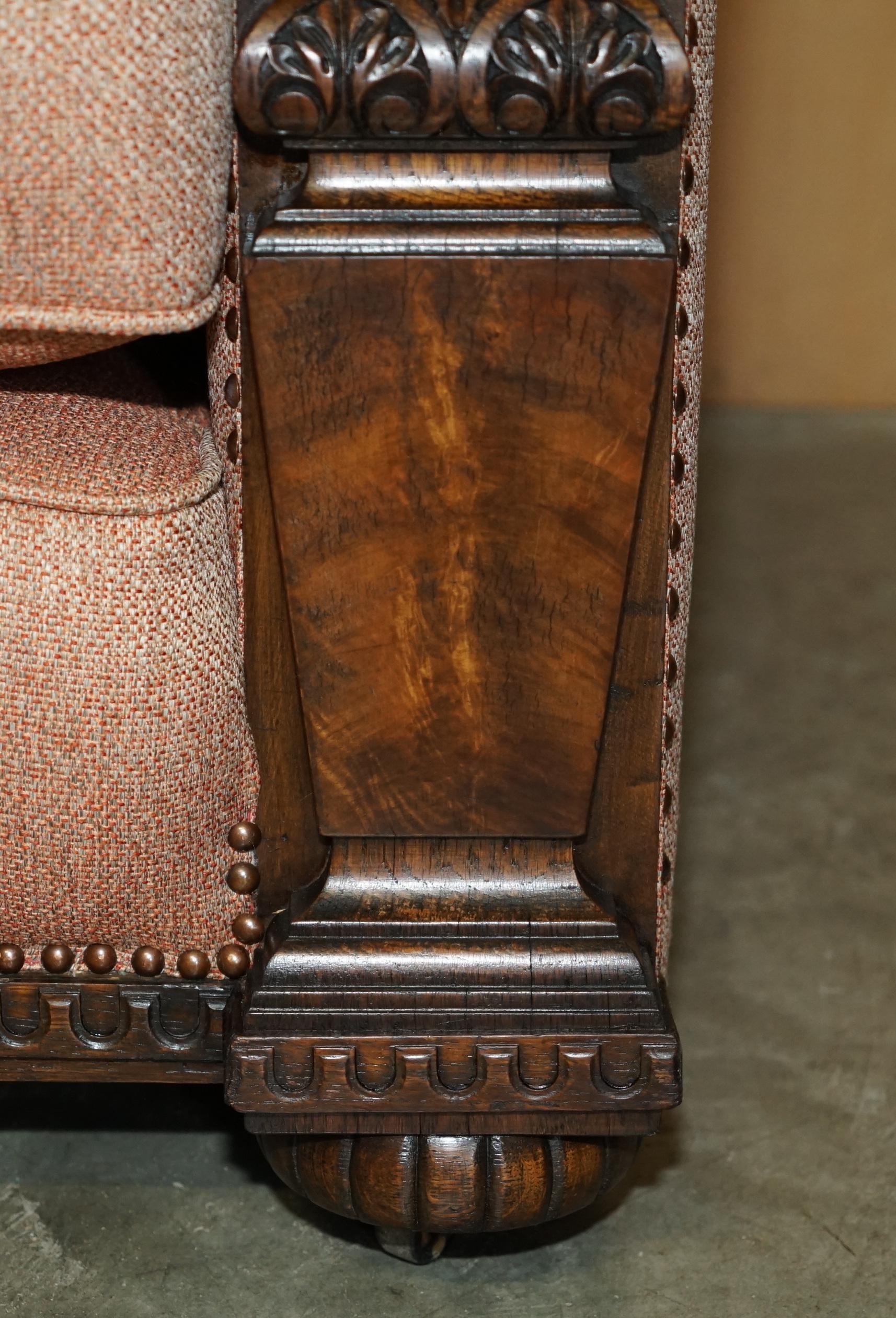 PAIR OF EXQUISITE ANTIQUE WILLIAM IV FLAMED HARDWOOD CIRCA 1830 CLUB ARMCHAIRs For Sale 2