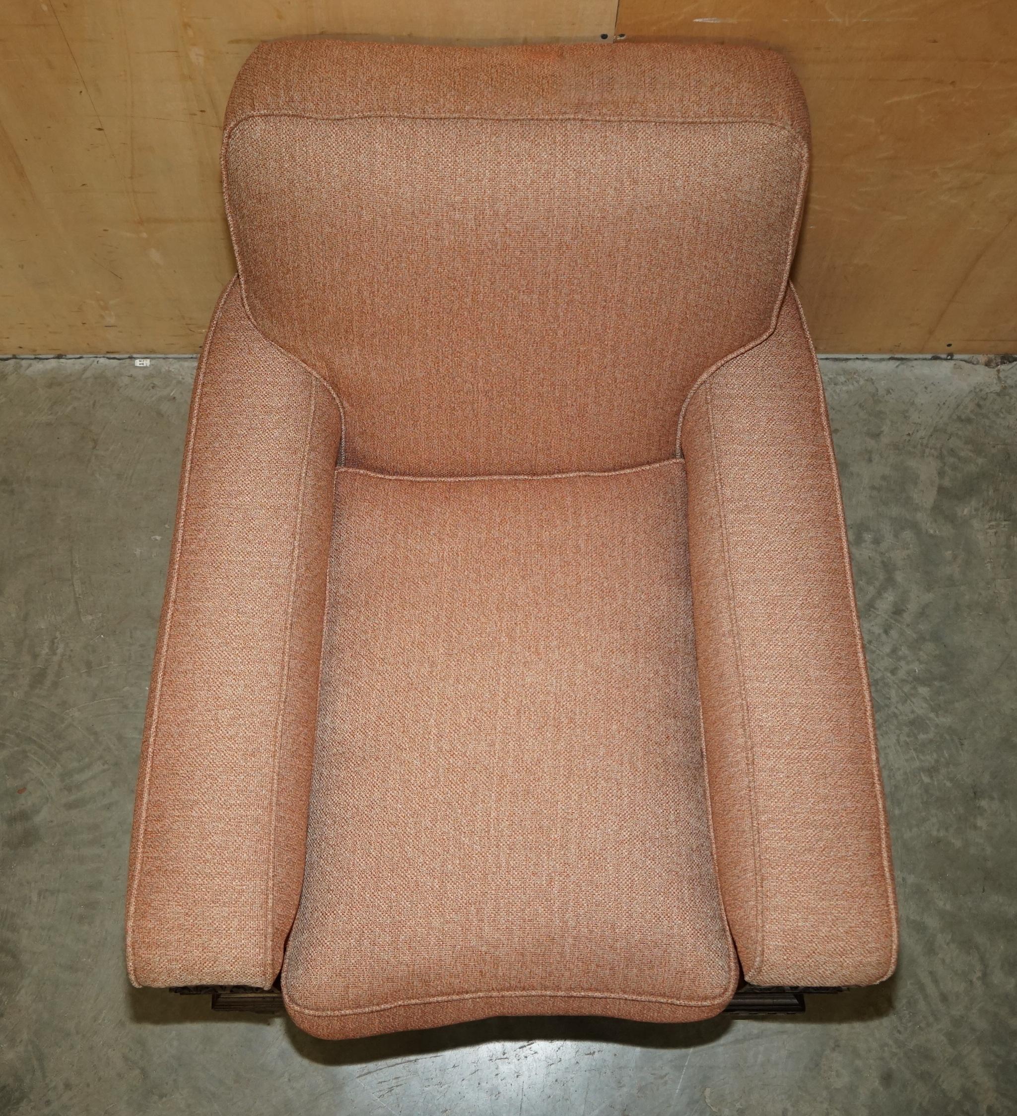PAIR OF EXQUISITE ANTIQUE WILLIAM IV FLAMED HARDWOOD CIRCA 1830 CLUB ARMCHAIRs For Sale 3