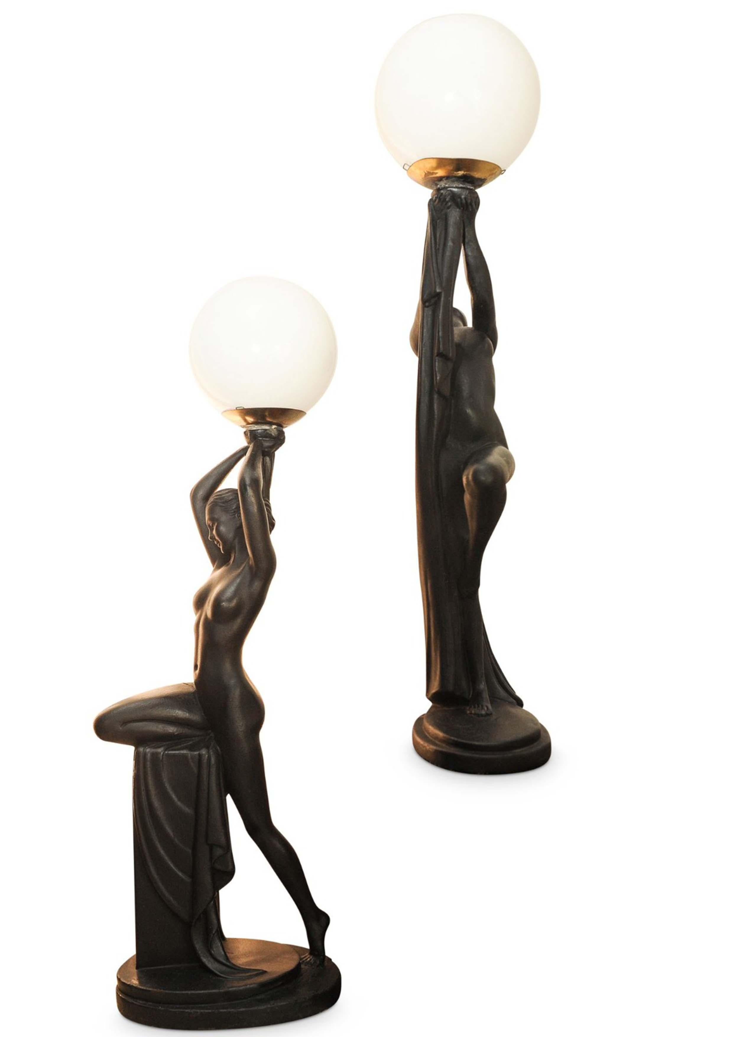 Hand-Painted Pair of Exquisite Art Deco Ebonized Plaster Nude Feminine Form Table Lamps 1930s For Sale