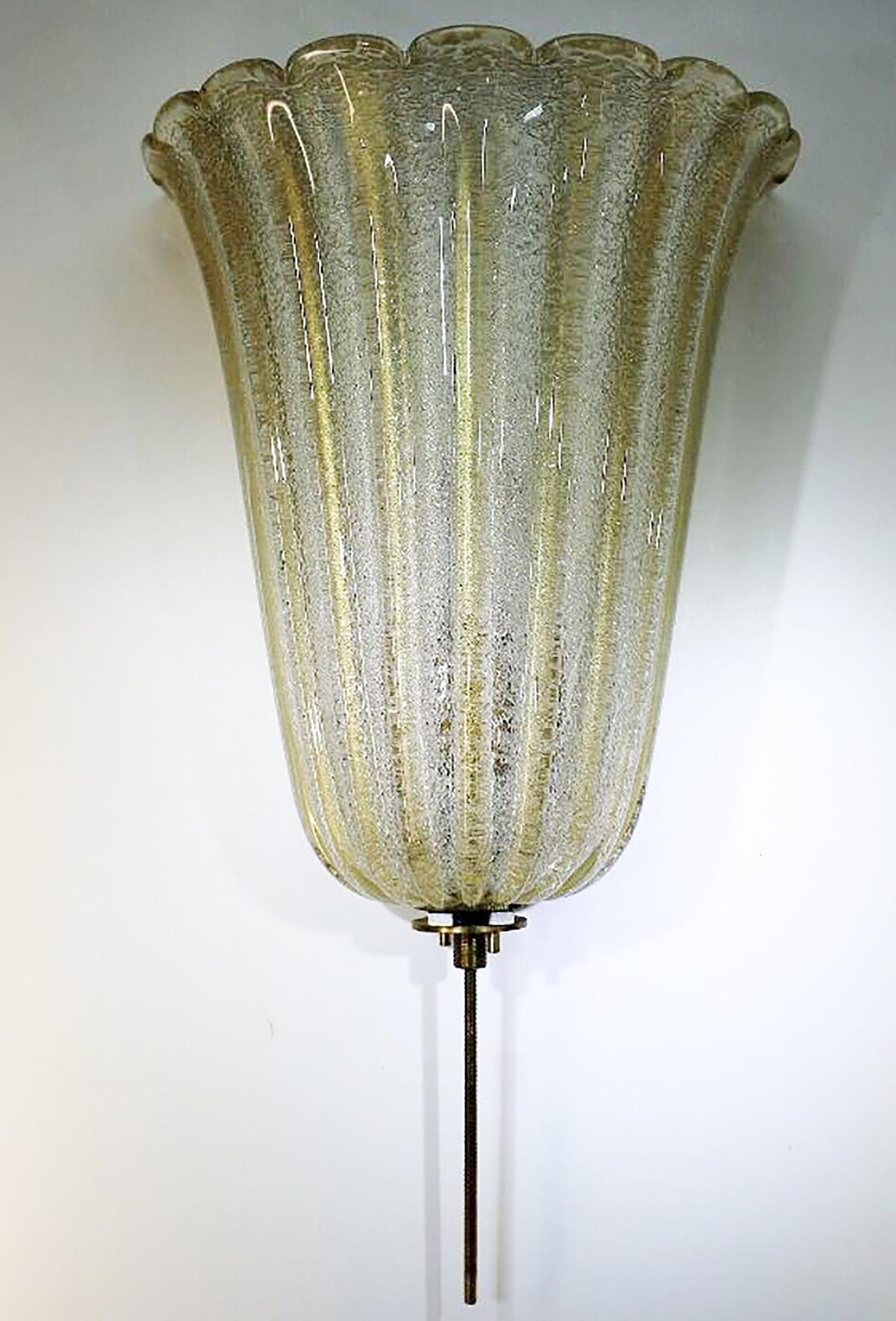 Pair of Extra Large Barovier & Toso Wall Lights with Label In Good Condition In Rijssen, NL