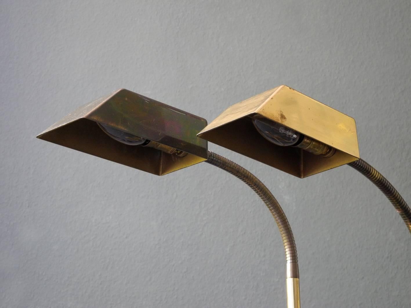 Pair of Extra Large Brass Table Lamps, Vereinigte Werkstätten 4