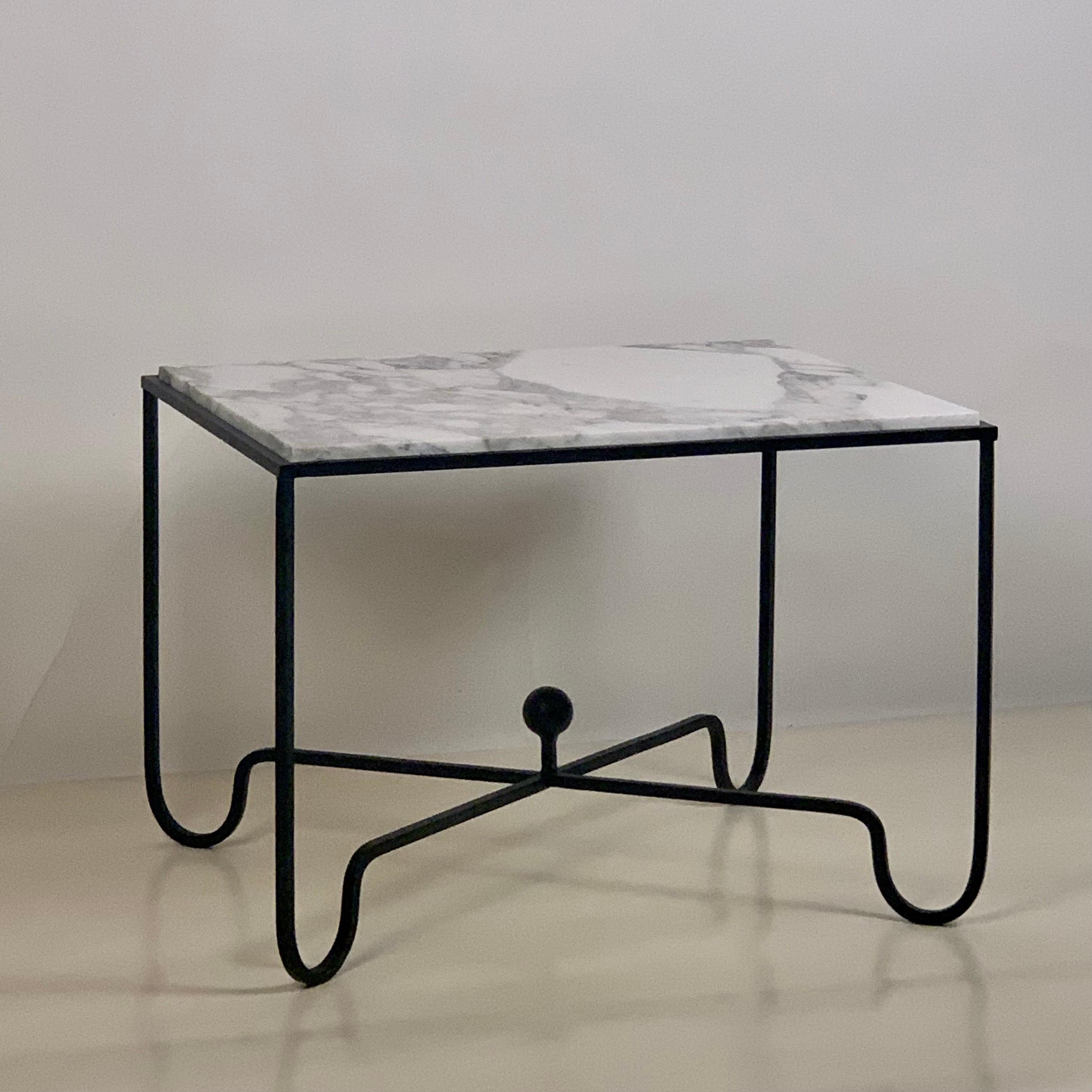 French Pair of Extra Large 'Entretoise' Arabescato Marble Side Tables by Design Frères For Sale