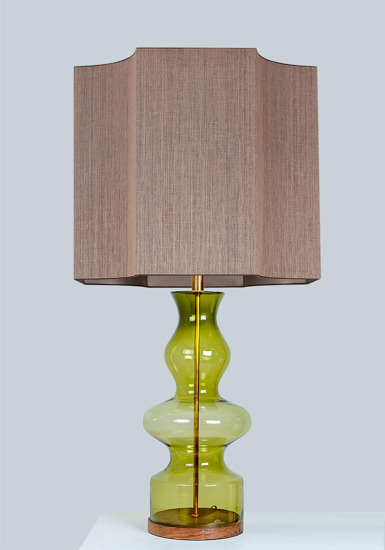 Paire de lampes de bureau extra-larges en forme de verre avec lampe en soie faite sur mesure R Houben en vente 4