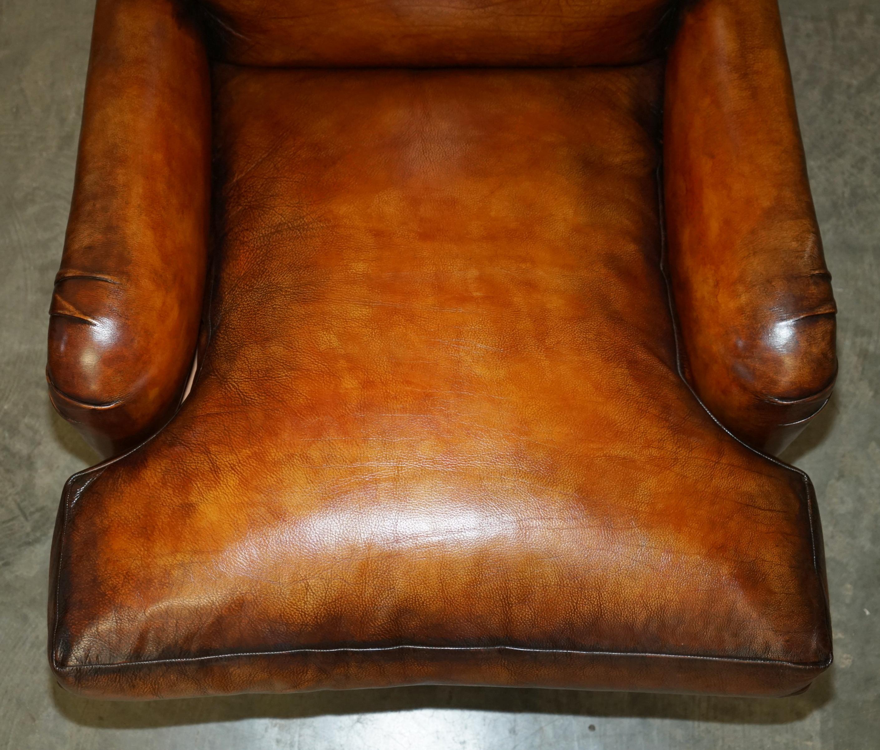 Leather PAIR OF EXTRA LARGE HOWARD & SON'S GEORGE SMITH STYLE BROWN LEATHER ARMCHAIRs For Sale