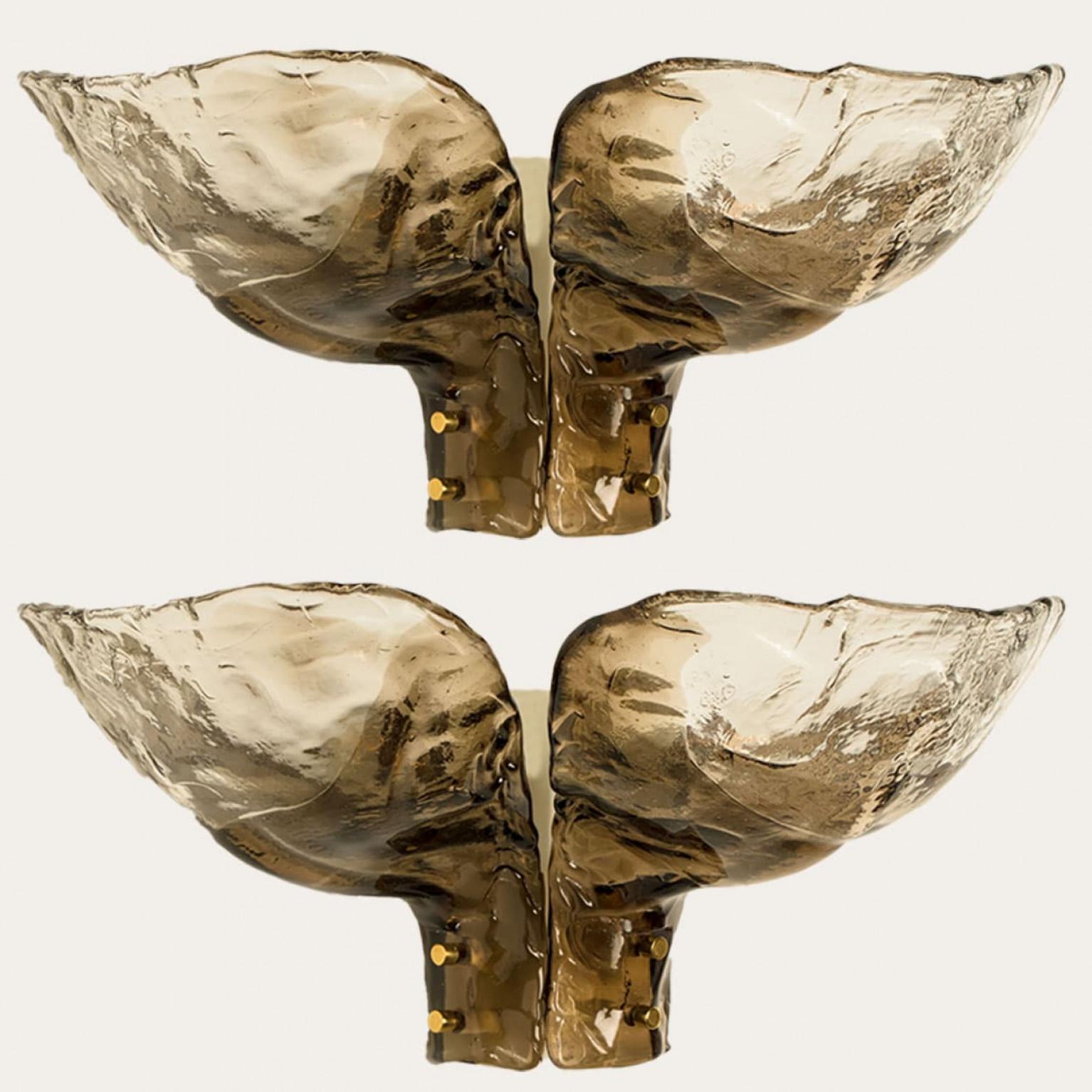 Par de J.T. extra grandes Apliques Kalmar Cristal ahumado, 1970 Moderno de mediados de siglo en venta