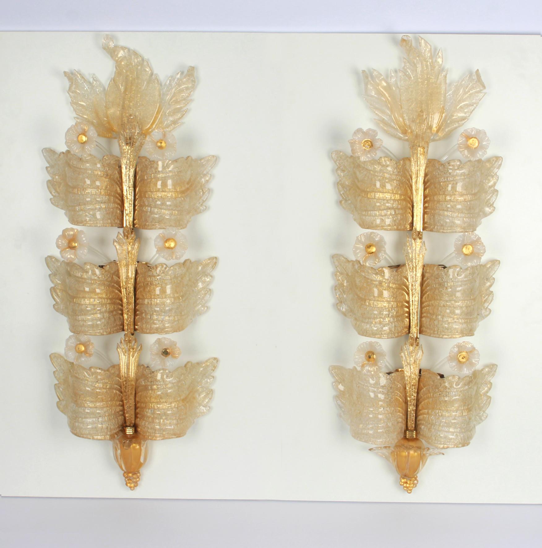 Mid-Century Modern Pair of Extra Large Murano Glass Wall Sconces by Barovier & Toso, Italy, 1970s