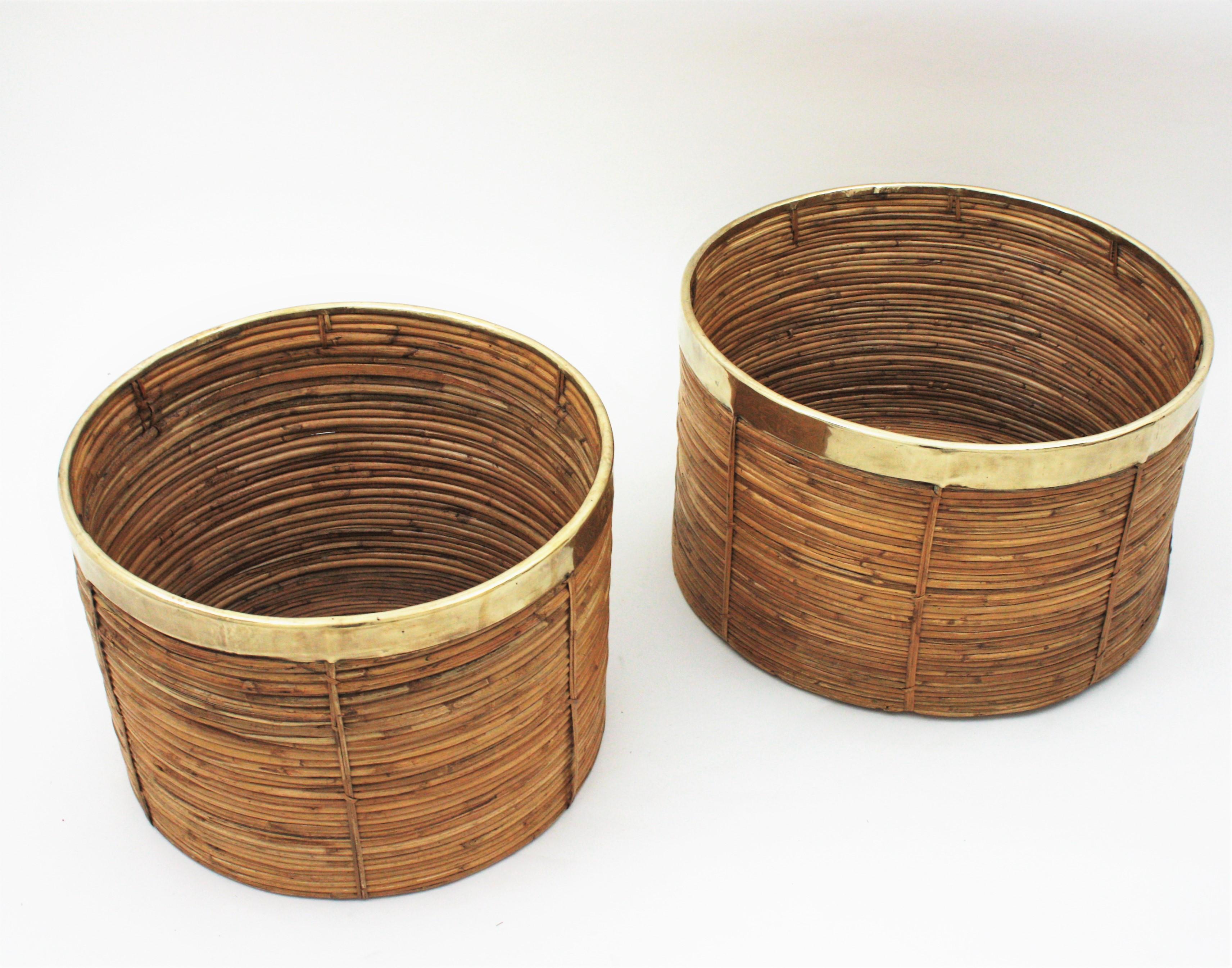 Hand-Crafted Pair of Extra Large Rattan Round Planters with Brass Rim, Italy, 1970s