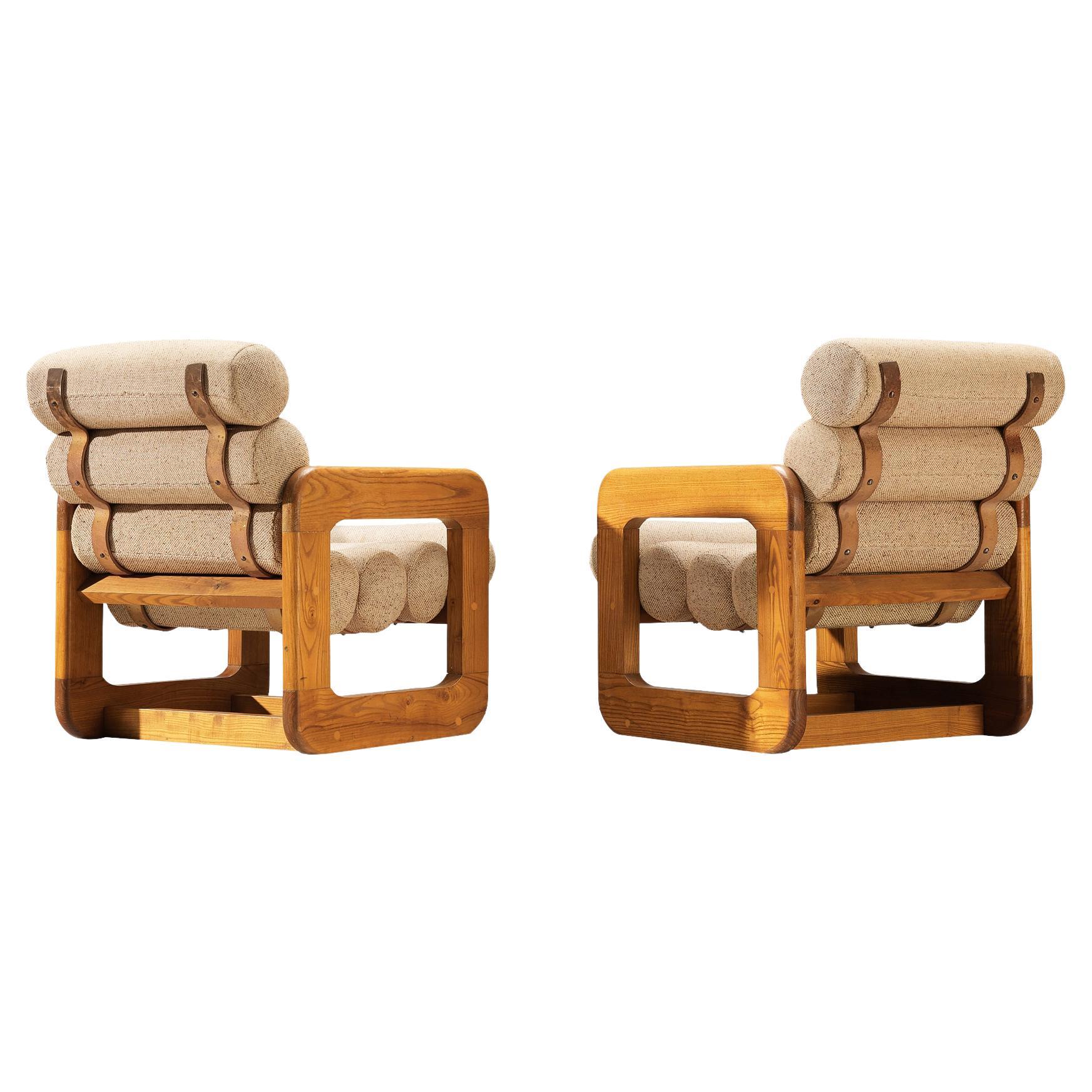 Pair of Extraordinary Lounge Chairs in Ash and Off-White Upholstery  For Sale