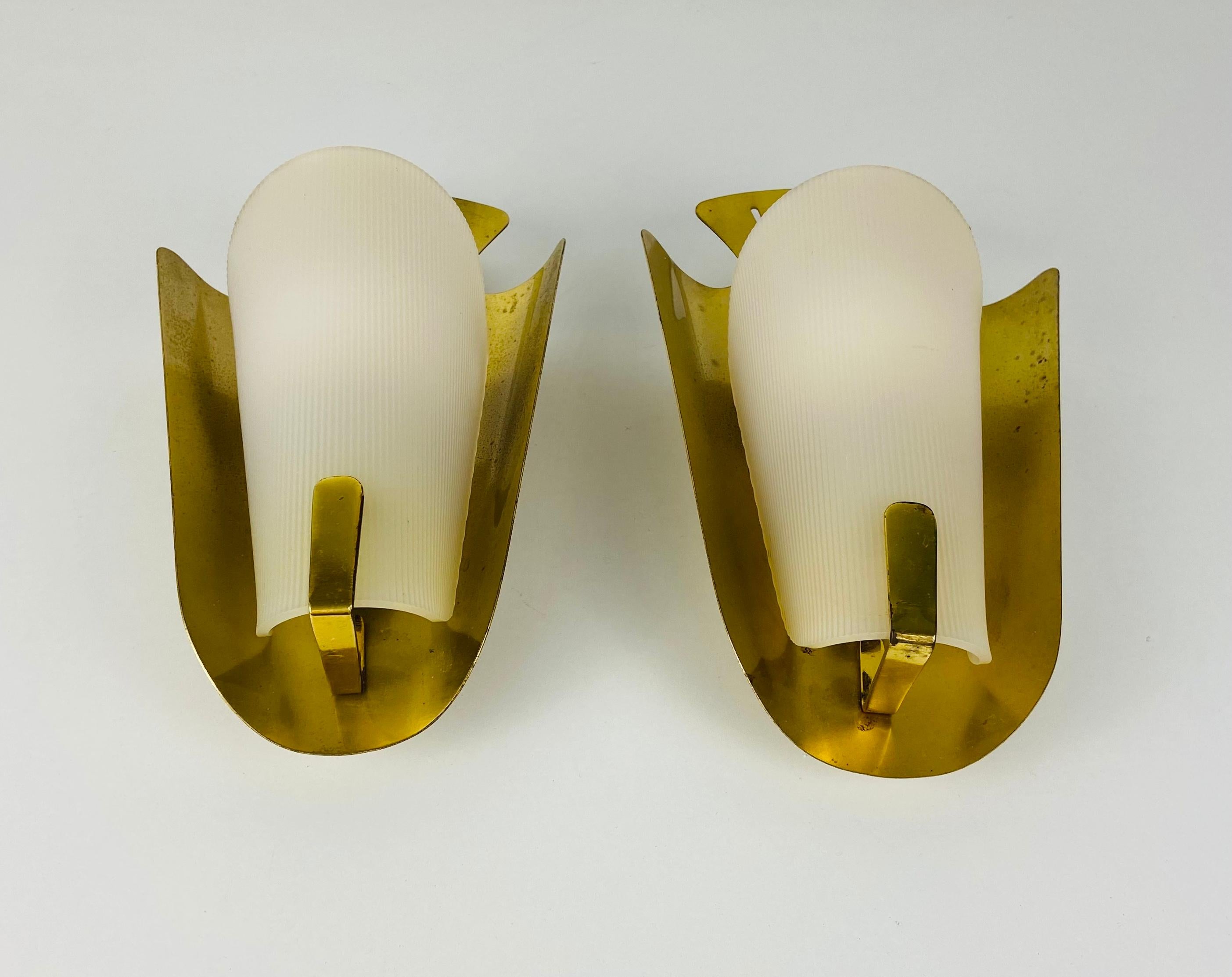 Mid-Century Modern Pair of Extraordinary Mid-Century Brass Sconces, Italy, 1960s