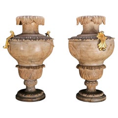 Paire de vases en albâtre extrêmement rares, Italie, 1ère moitié du 18ème siècle 