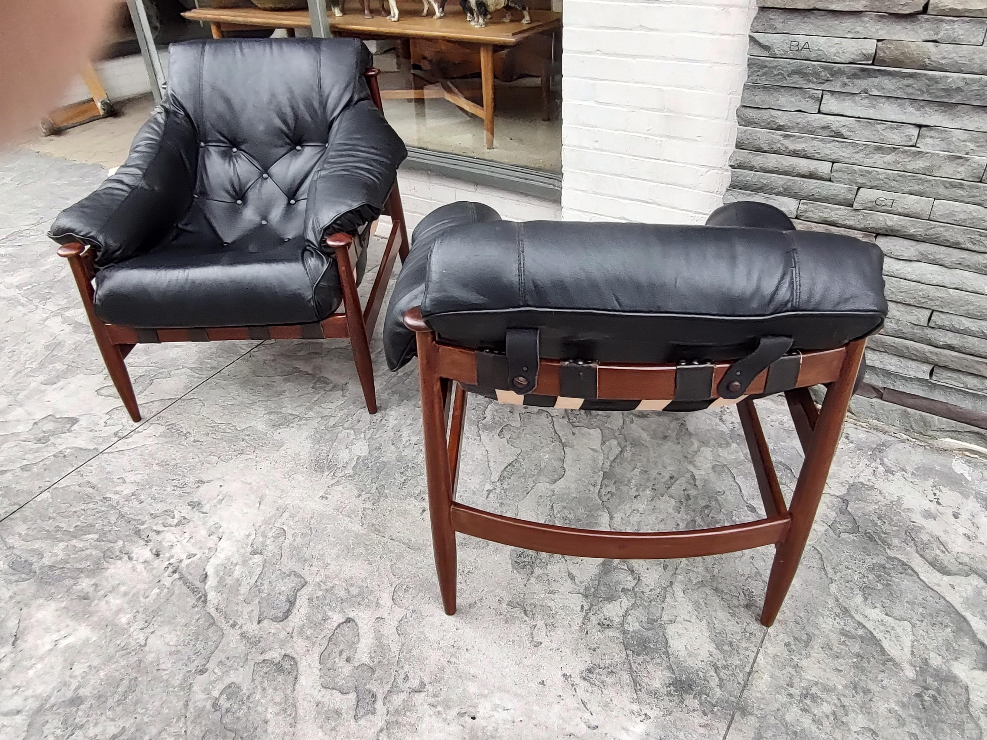 Pair of Mid Century Modern Sculptural Mahogany & Leather Lounge Chairs 2