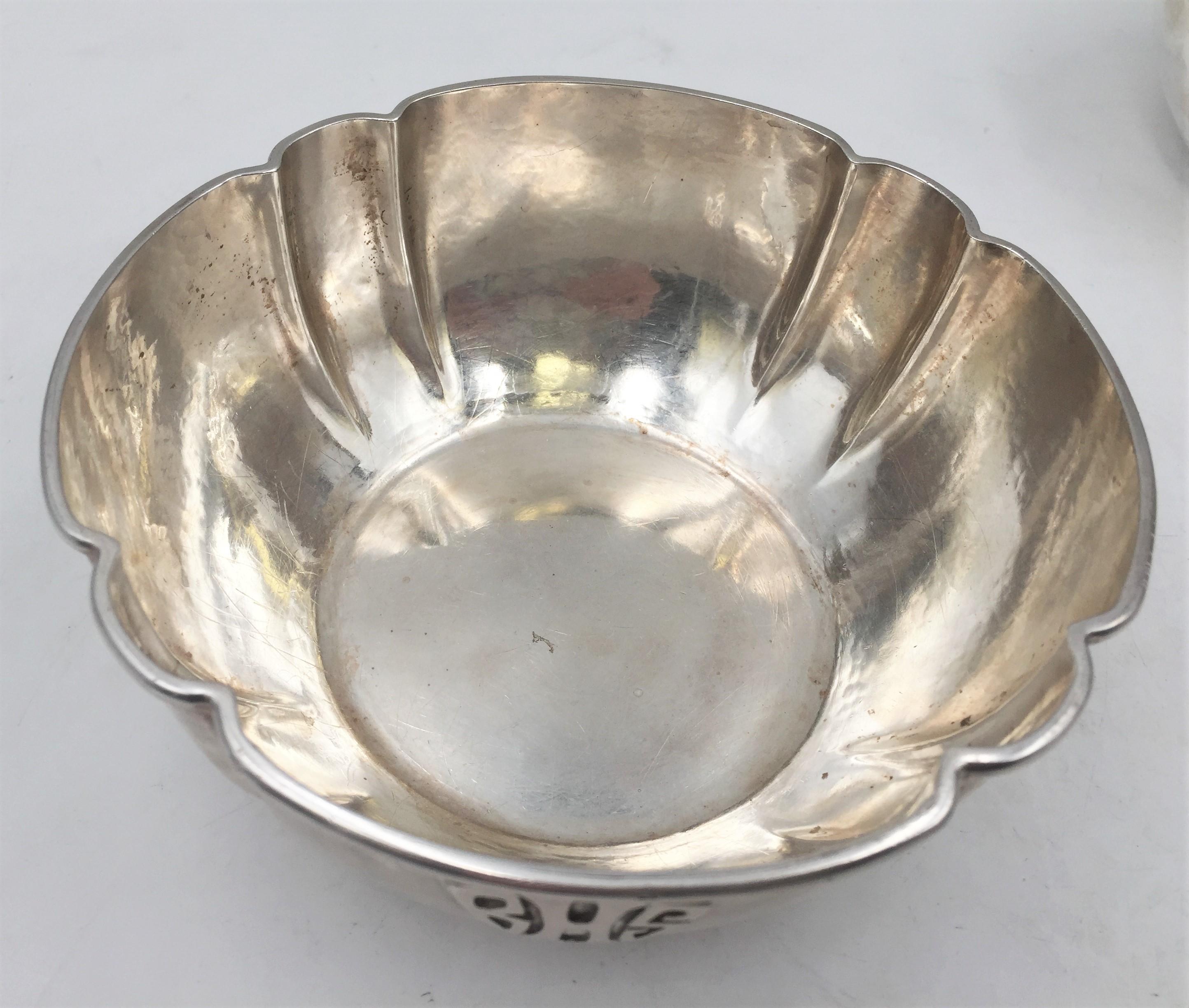American Pair of F. Novick Handwrought Sterling Silver Bowls in Arts & Crafts Style