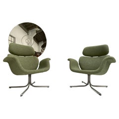 Paire de chaises longues F551 « Big Tulip » de Pierre Paulin Artifort, nouvelle tapisserie