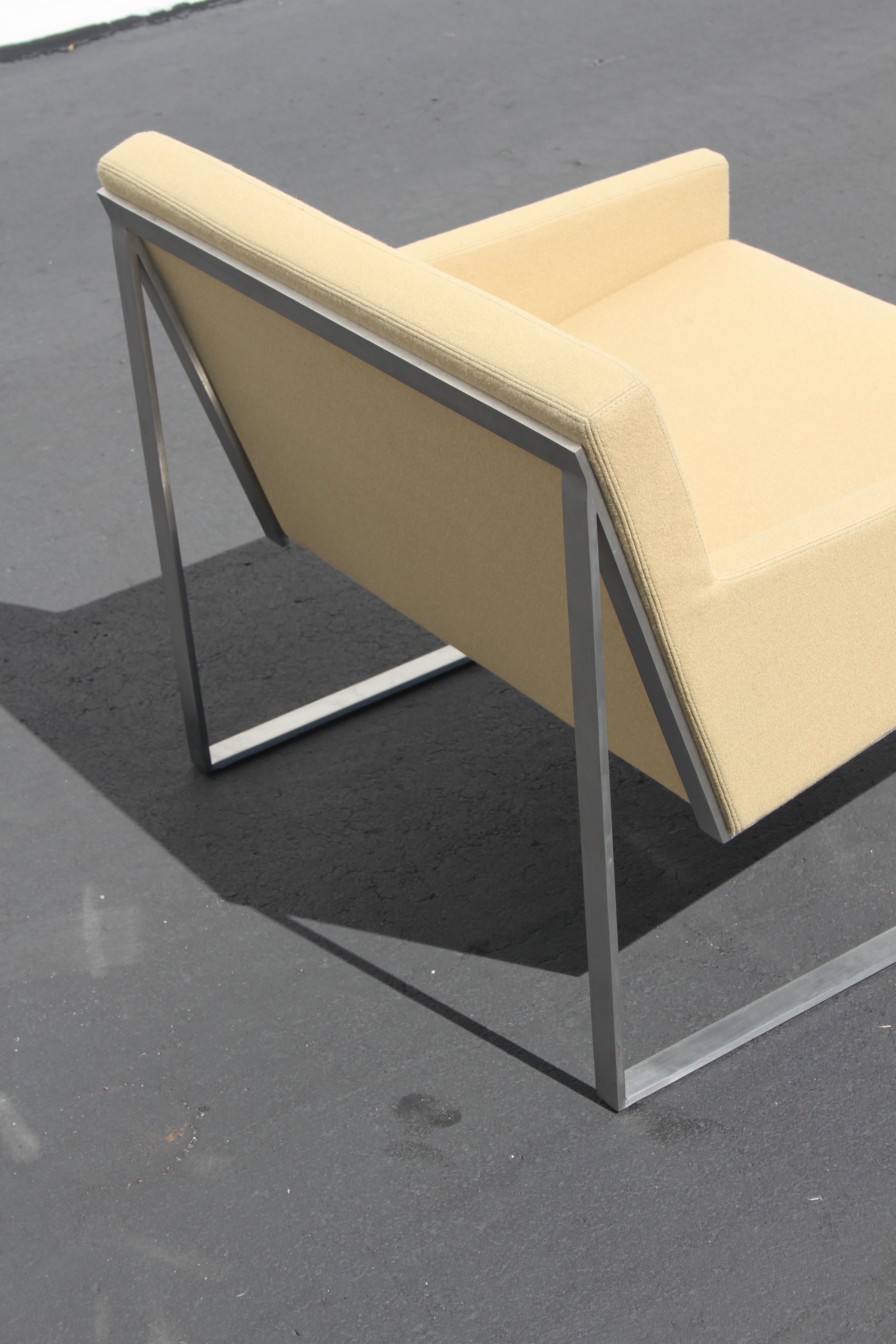 Ein Paar B.3 Loungesessel von Fabien Baron für Berhardt Design im Angebot 7